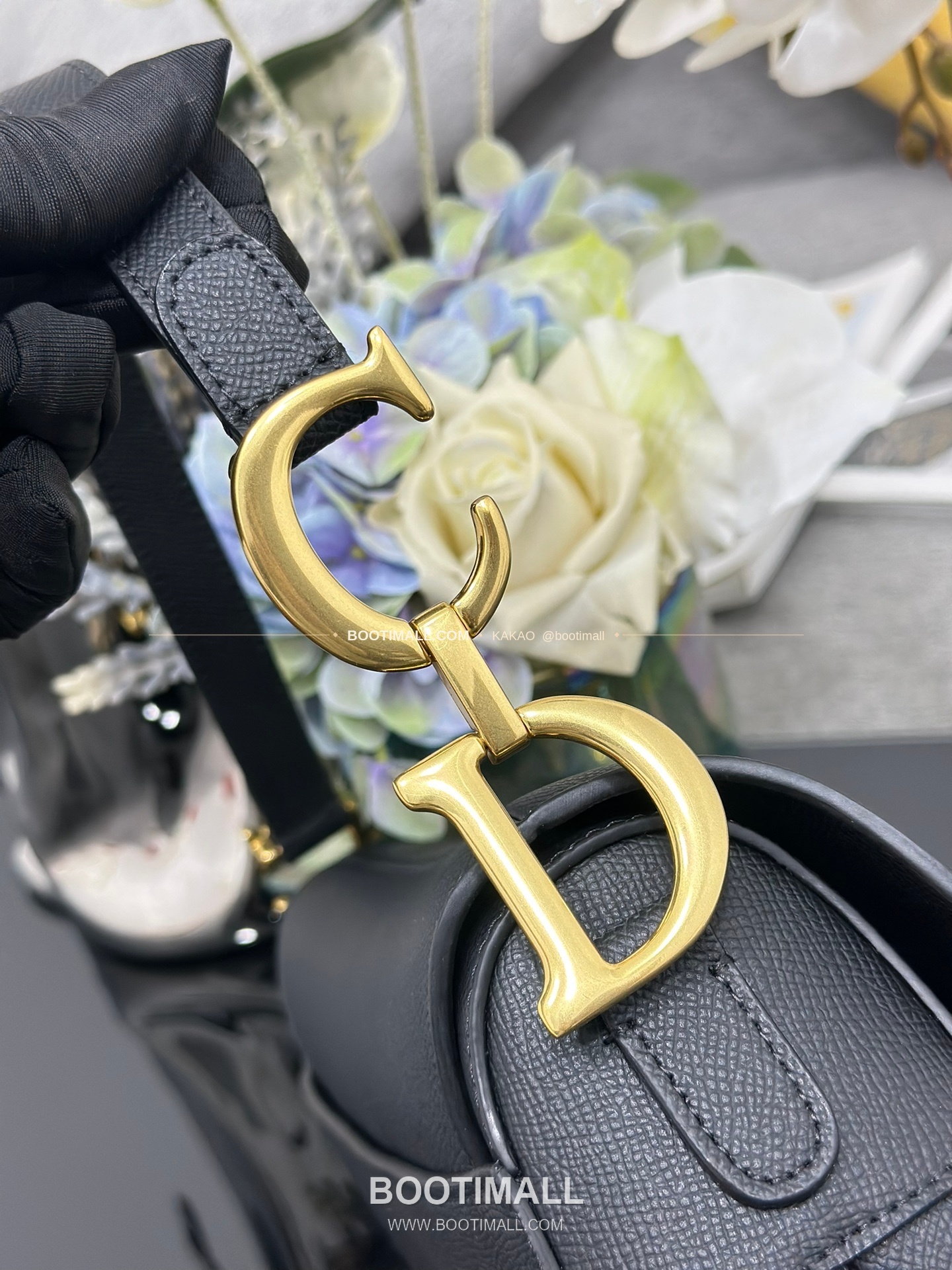 디올 새들 그레인 카프스킨 CD 로고 플랩 숄더백 Dior Saddle Grained Calfskin CD Logo Flap Shoulder Bag M0446 25.5cm 5