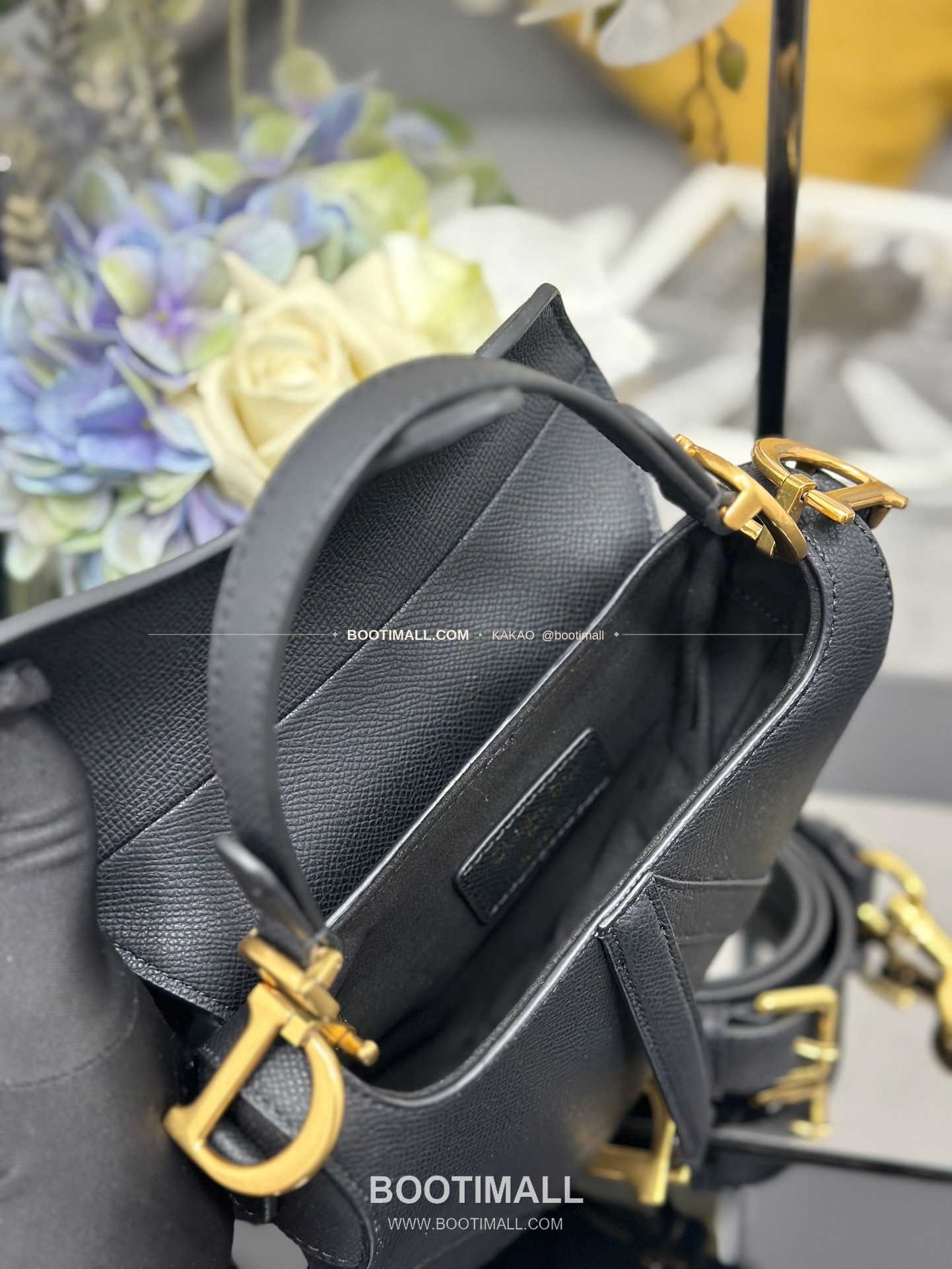 디올 새들 스무스 카프스킨 CD 로고 플랩 숄더백 Dior Saddle Smooth Calfskin CD Logo Flap Shoulder Bag M0447 21cm 8