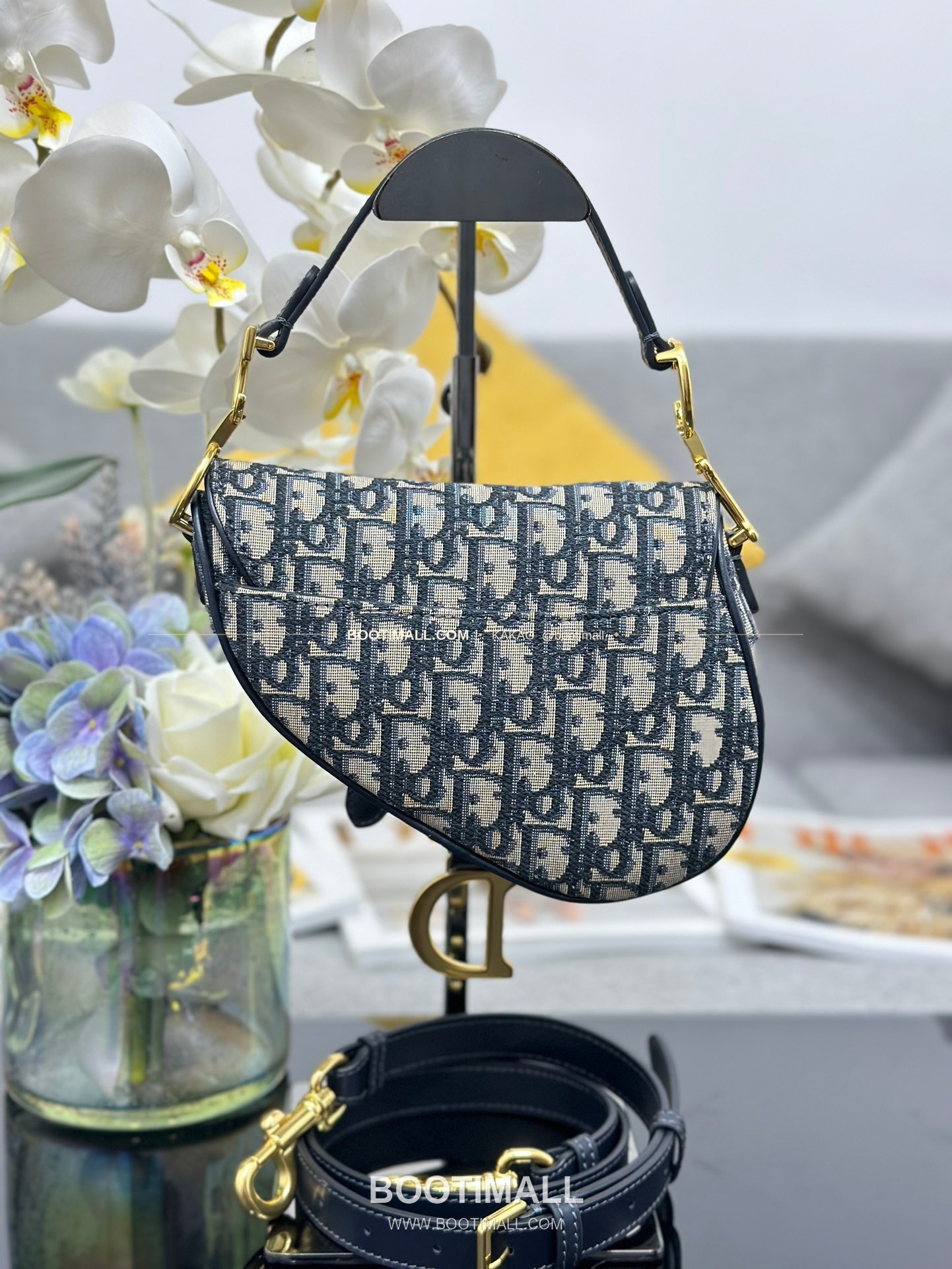 디올 새들 오블리크 캔버스 CD 로고 플랩 숄더백 Dior Saddle Oblique Canvas CD Logo Flap Shoulder Bag M0447 21cm 2