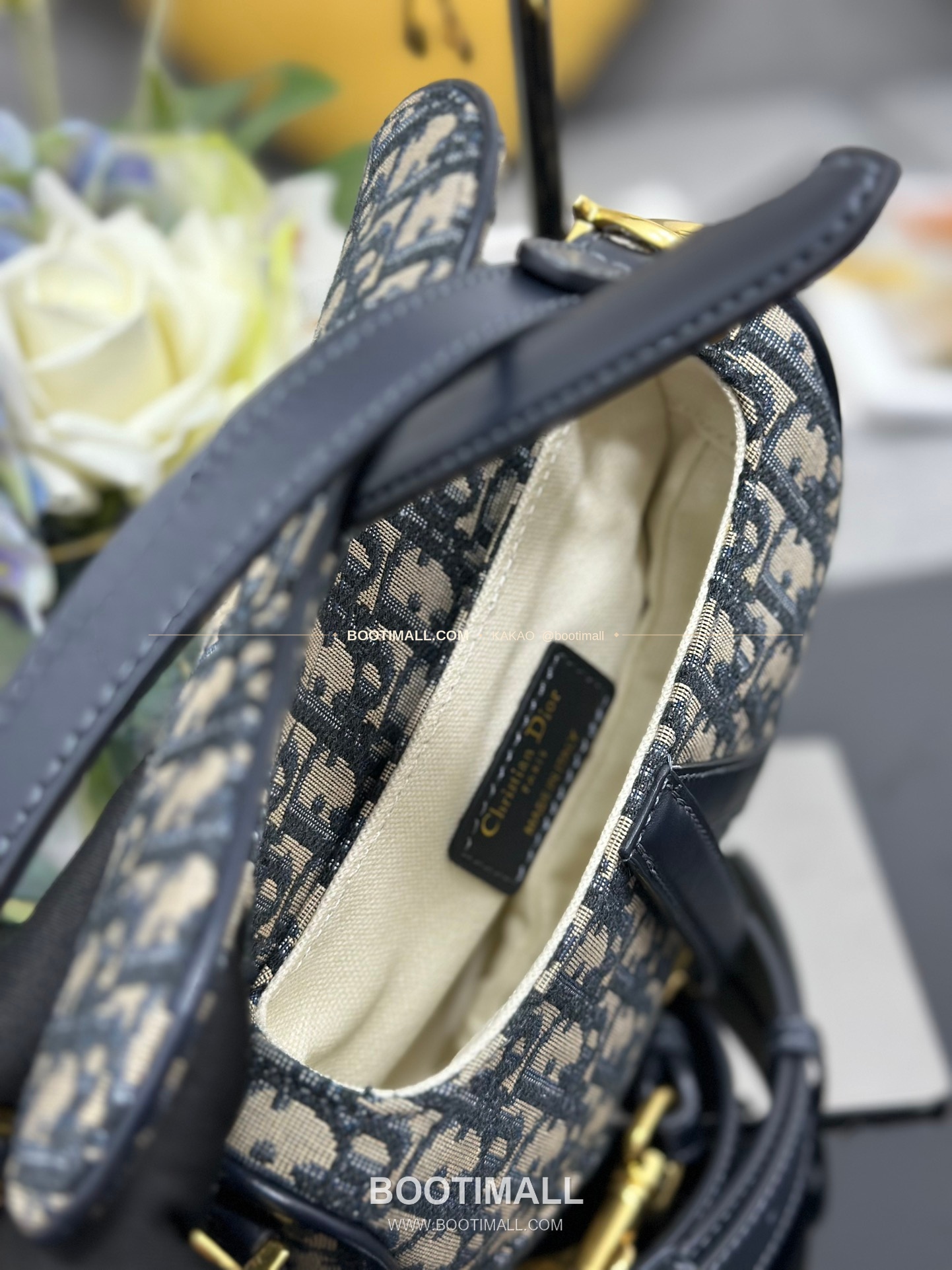 디올 새들 오블리크 캔버스 CD 로고 플랩 숄더백 Dior Saddle Oblique Canvas CD Logo Flap Shoulder Bag M0447 21cm 8