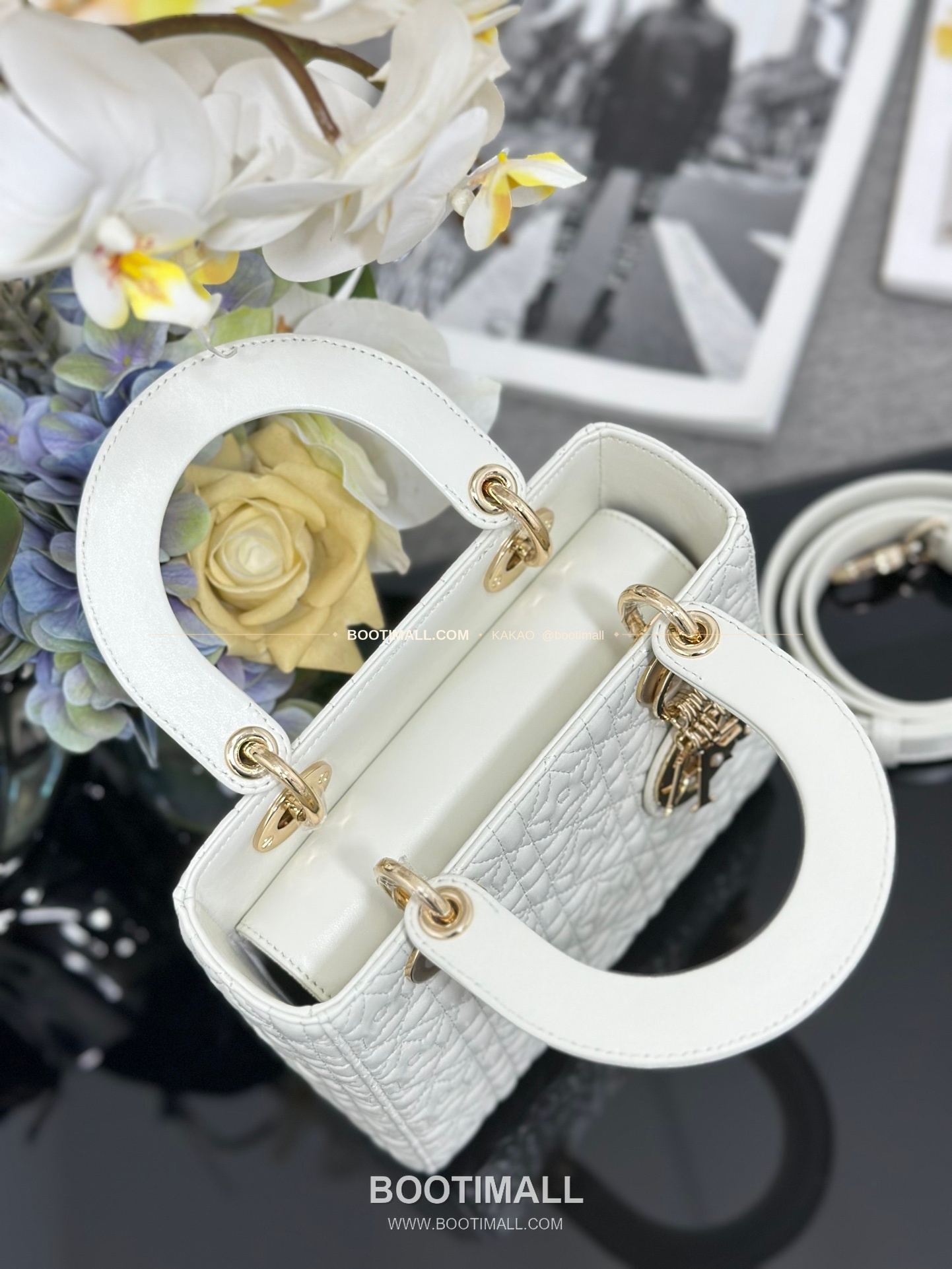 디올 레이디 디올 램스킨 까나쥬 D.I.O.R 참 토트 숄더백 Dior Lady Dior Lambskin Cannage D.I.O.R Charm Tote Shoulder Bag M0538 20cm 7