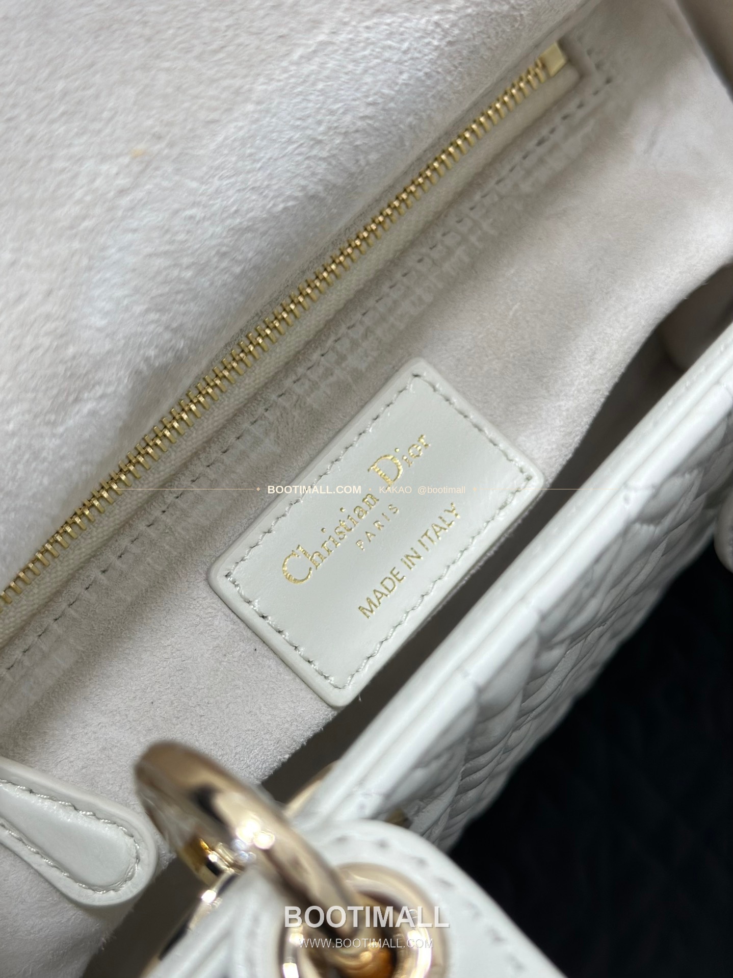 디올 레이디 디올 램스킨 까나쥬 D.I.O.R 참 토트 숄더백 Dior Lady Dior Lambskin Cannage D.I.O.R Charm Tote Shoulder Bag M0538 20cm 9