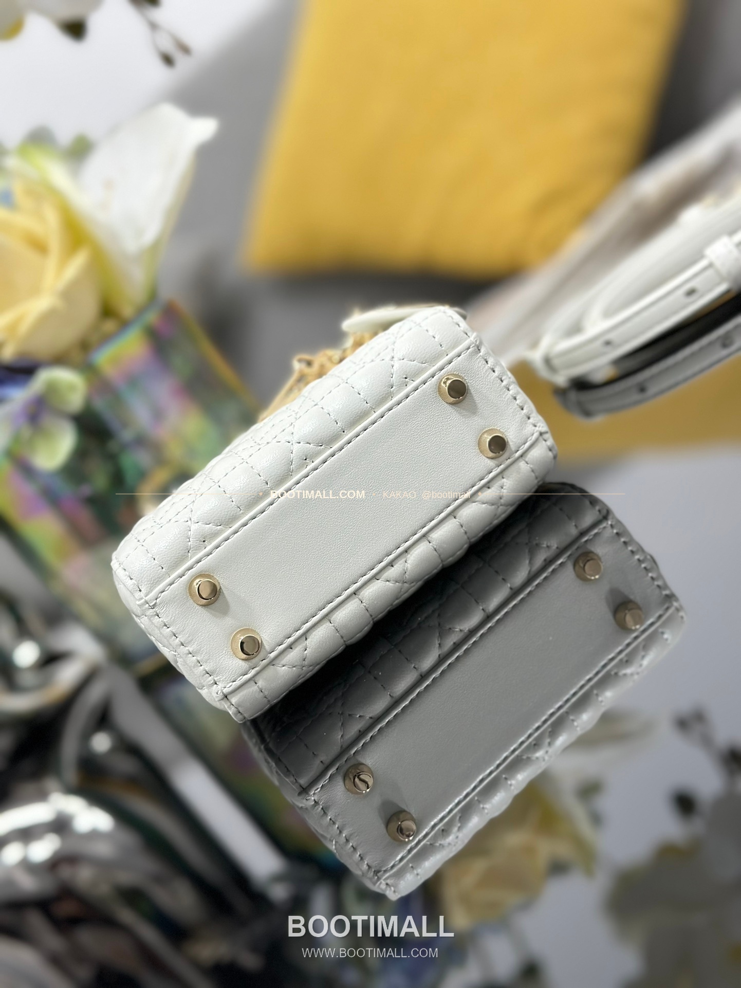 디올 레이디 디올 램스킨 까나쥬 D.I.O.R 참 미니 토트백 Dior Lady Dior Lambskin Cannage D.I.O.R Charm Mini Tote Bag S0856 12cm 4