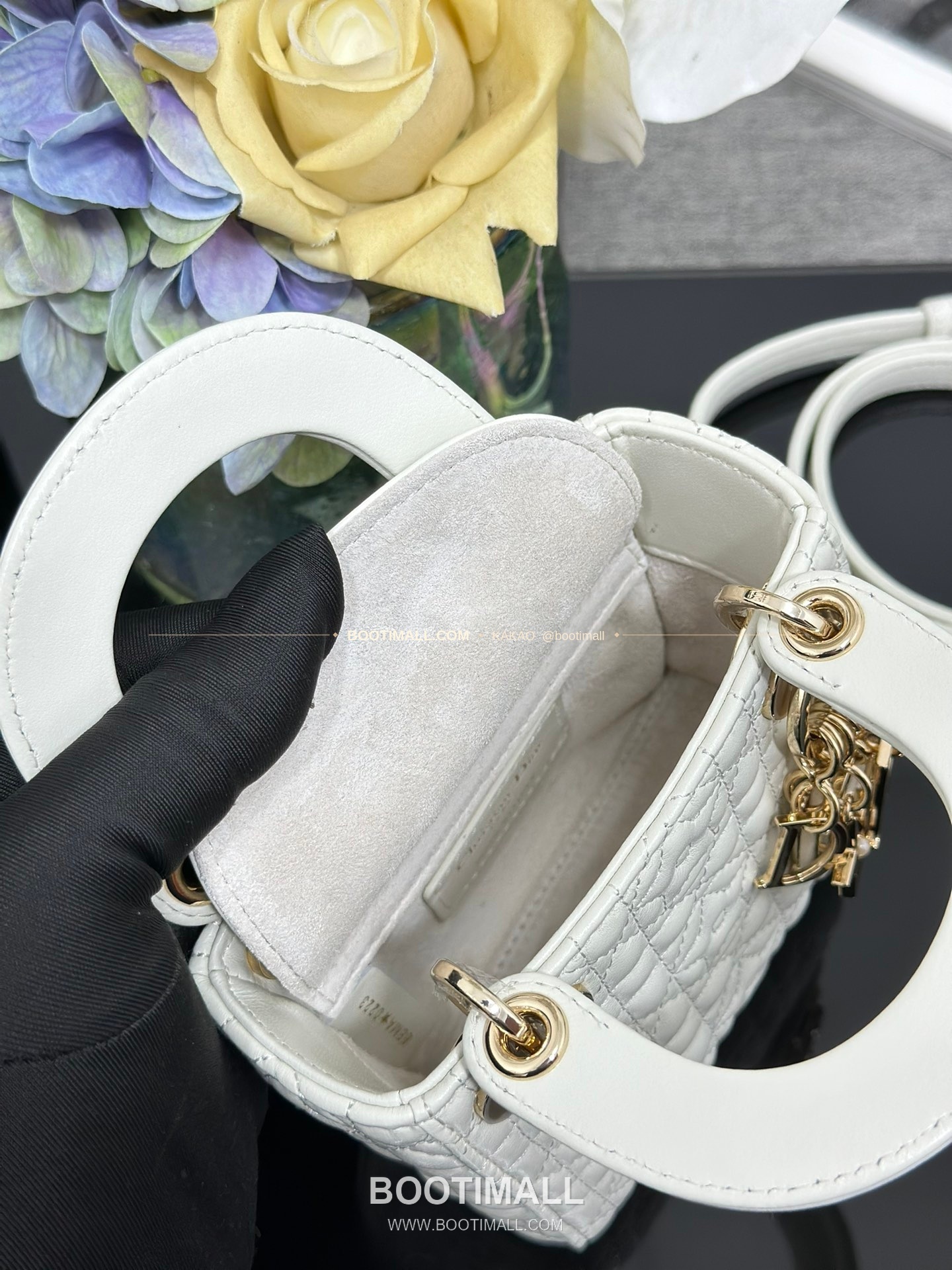 디올 레이디 디올 램스킨 까나쥬 D.I.O.R 참 미니 토트백 Dior Lady Dior Lambskin Cannage D.I.O.R Charm Mini Tote Bag S0856 12cm 8