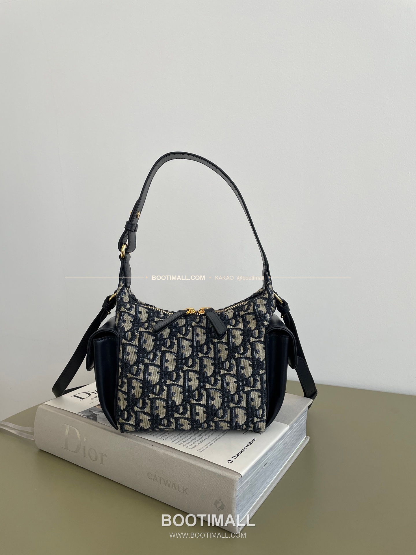 디올 디드림 오블리크 캔버스 미니 호보 숄더백 Dior D-Dream Oblique Canvas Mini Hobo Shoulder Bag 5871 18cm 8