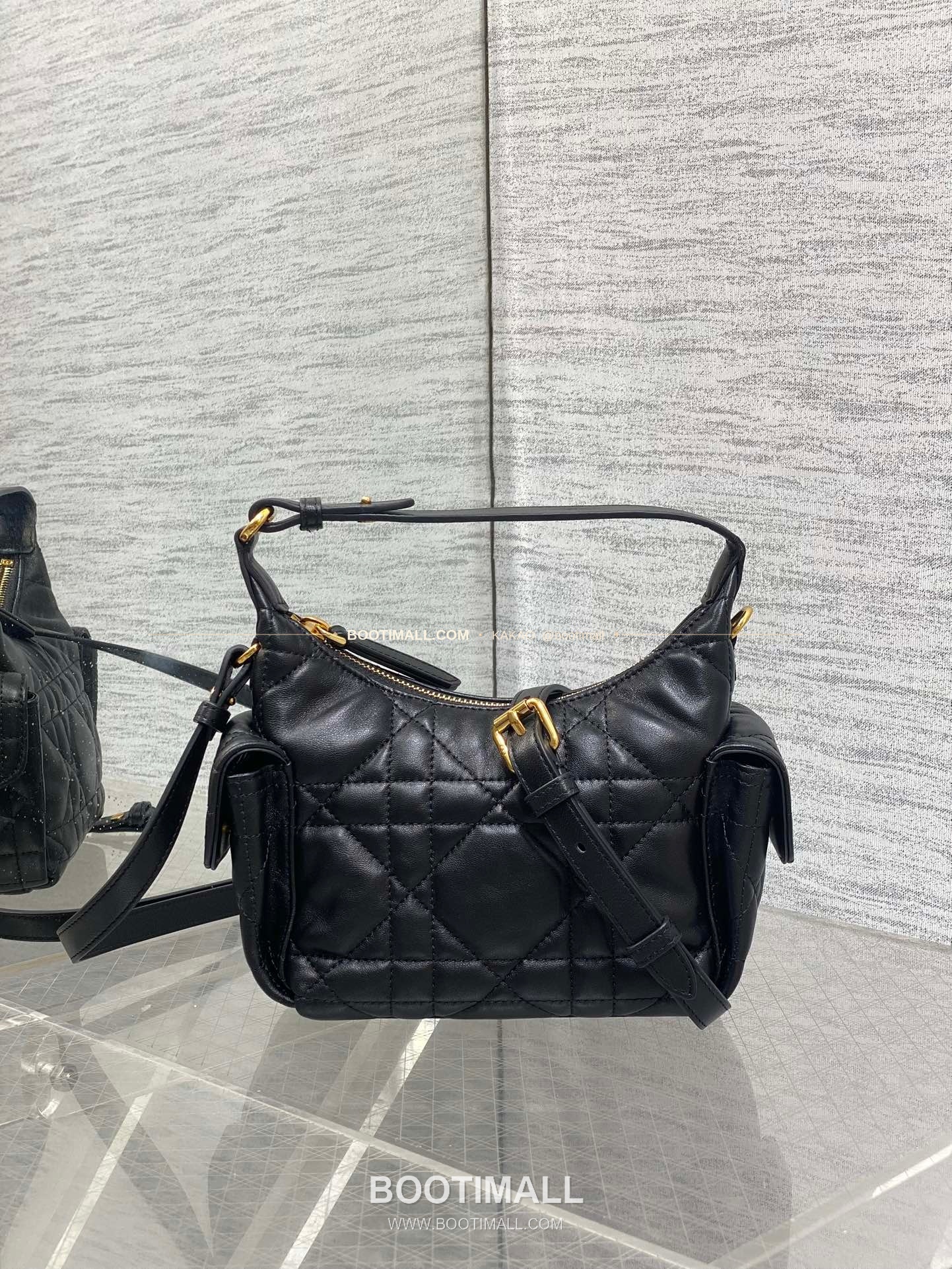 디올 디드림 카프스킨 까나쥬 미니 호보 숄더백 Dior D-Dream Calfskin Cannage Mini Hobo Shoulder Bag 5871 18cm 6