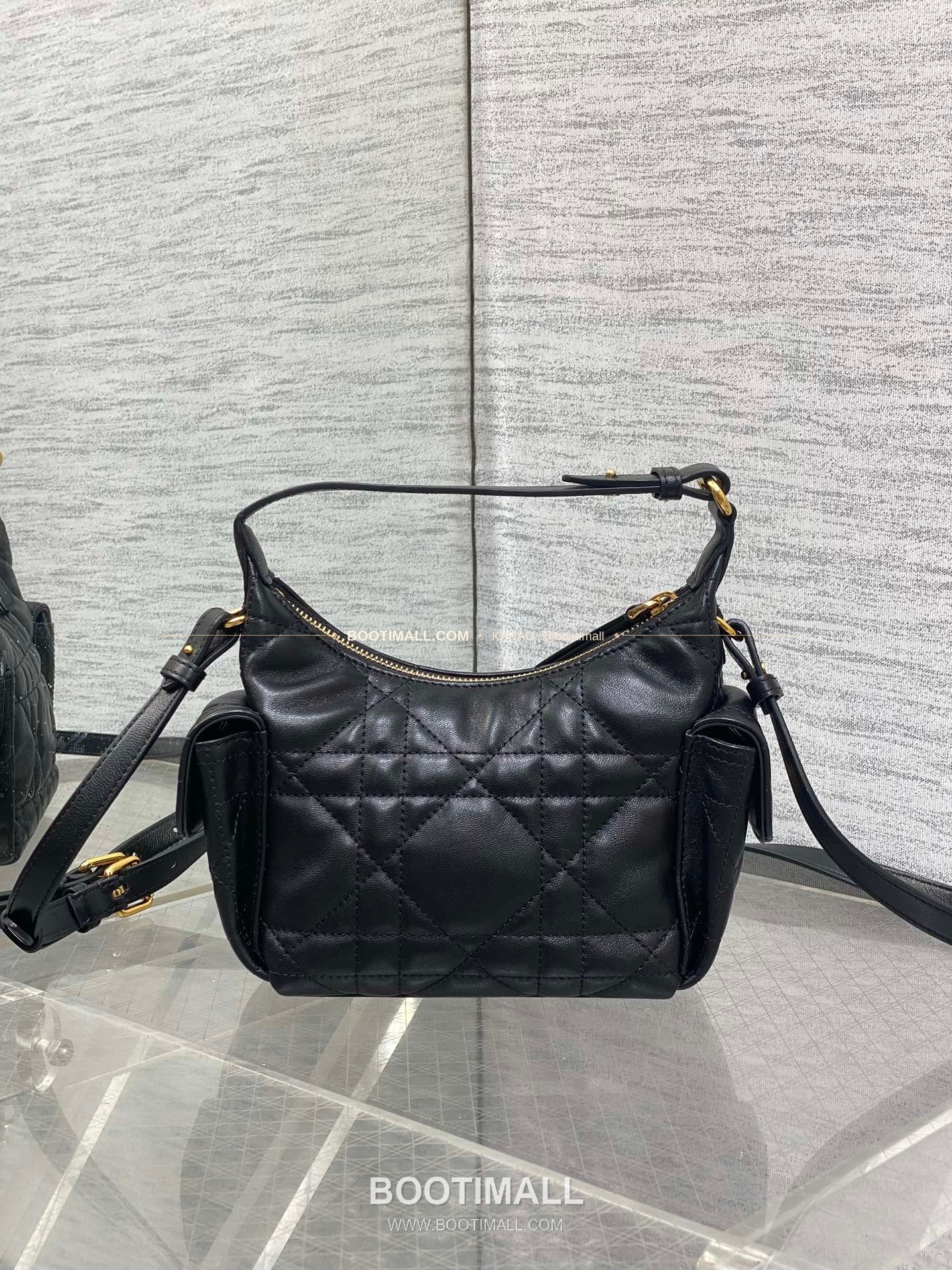 디올 디드림 카프스킨 까나쥬 미니 호보 숄더백 Dior D-Dream Calfskin Cannage Mini Hobo Shoulder Bag 5871 18cm 10