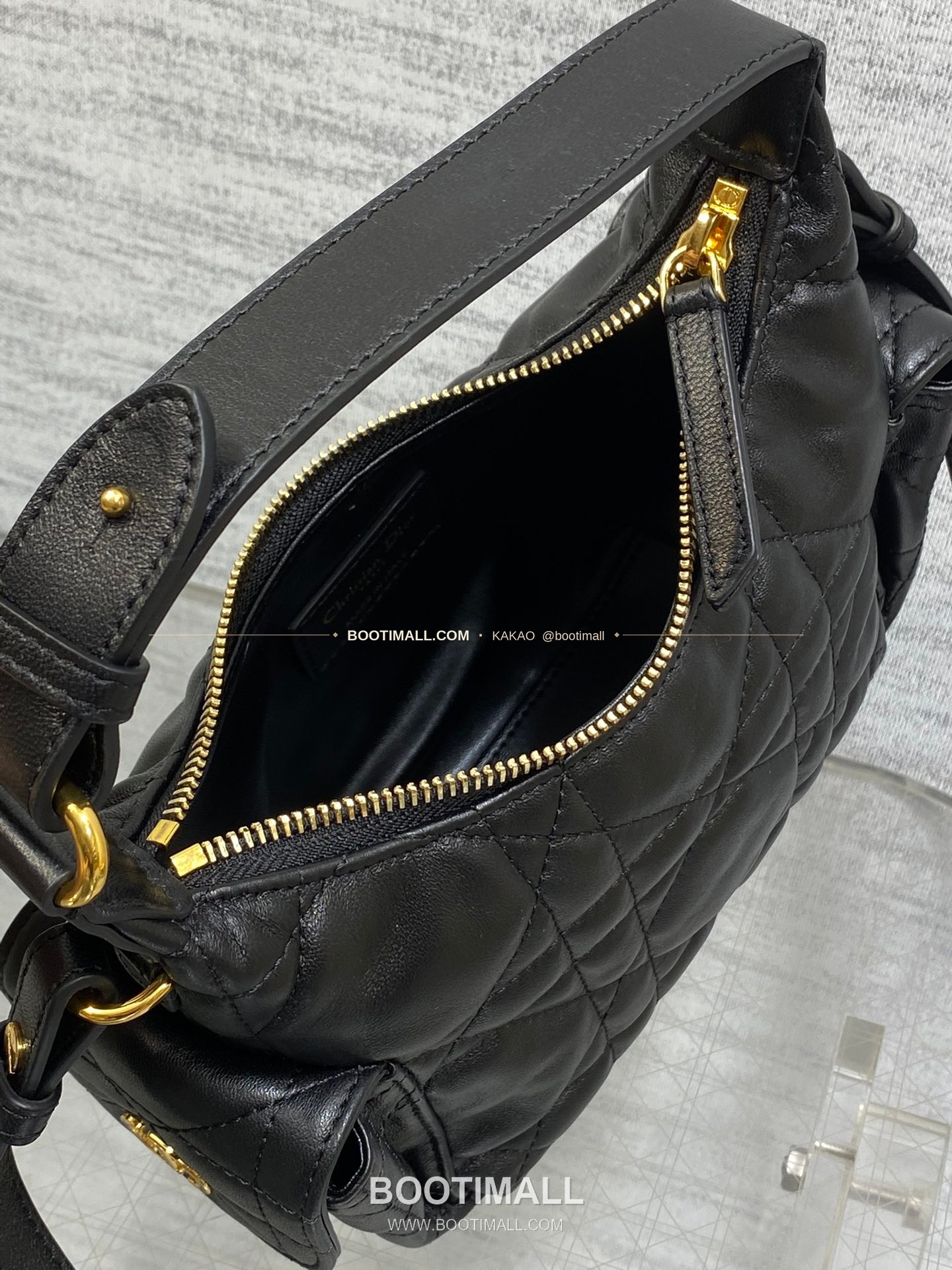 디올 디드림 카프스킨 까나쥬 미니 호보 숄더백 Dior D-Dream Calfskin Cannage Mini Hobo Shoulder Bag 5871 18cm 13