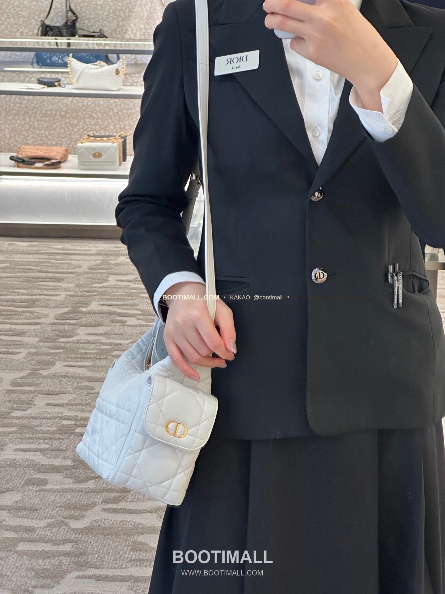 디올 디드림 카프스킨 까나쥬 미니 호보 숄더백 Dior D-Dream Calfskin Cannage Mini Hobo Shoulder Bag 5871 18cm 3