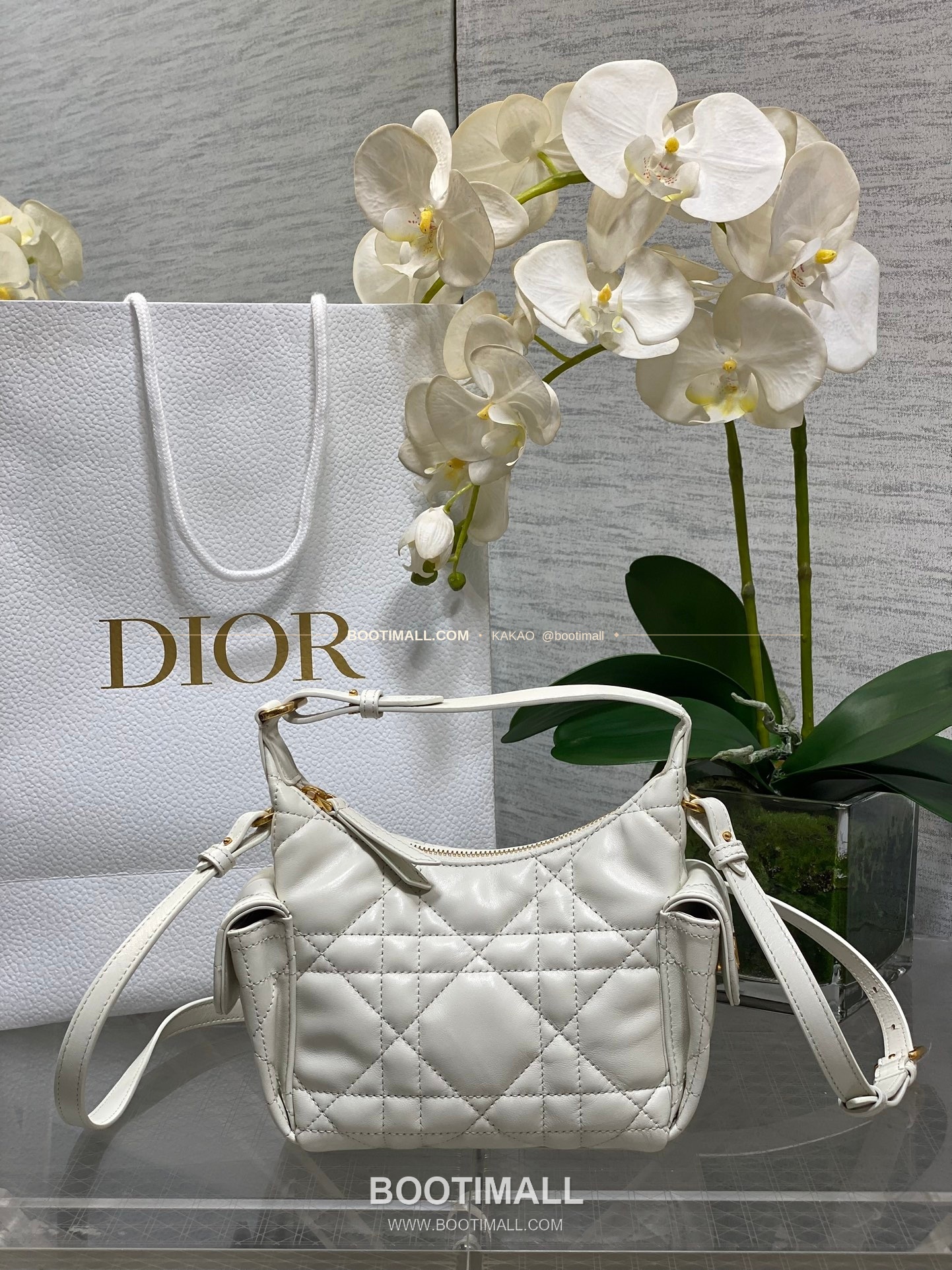 디올 디드림 카프스킨 까나쥬 미니 호보 숄더백 Dior D-Dream Calfskin Cannage Mini Hobo Shoulder Bag 5871 18cm 7
