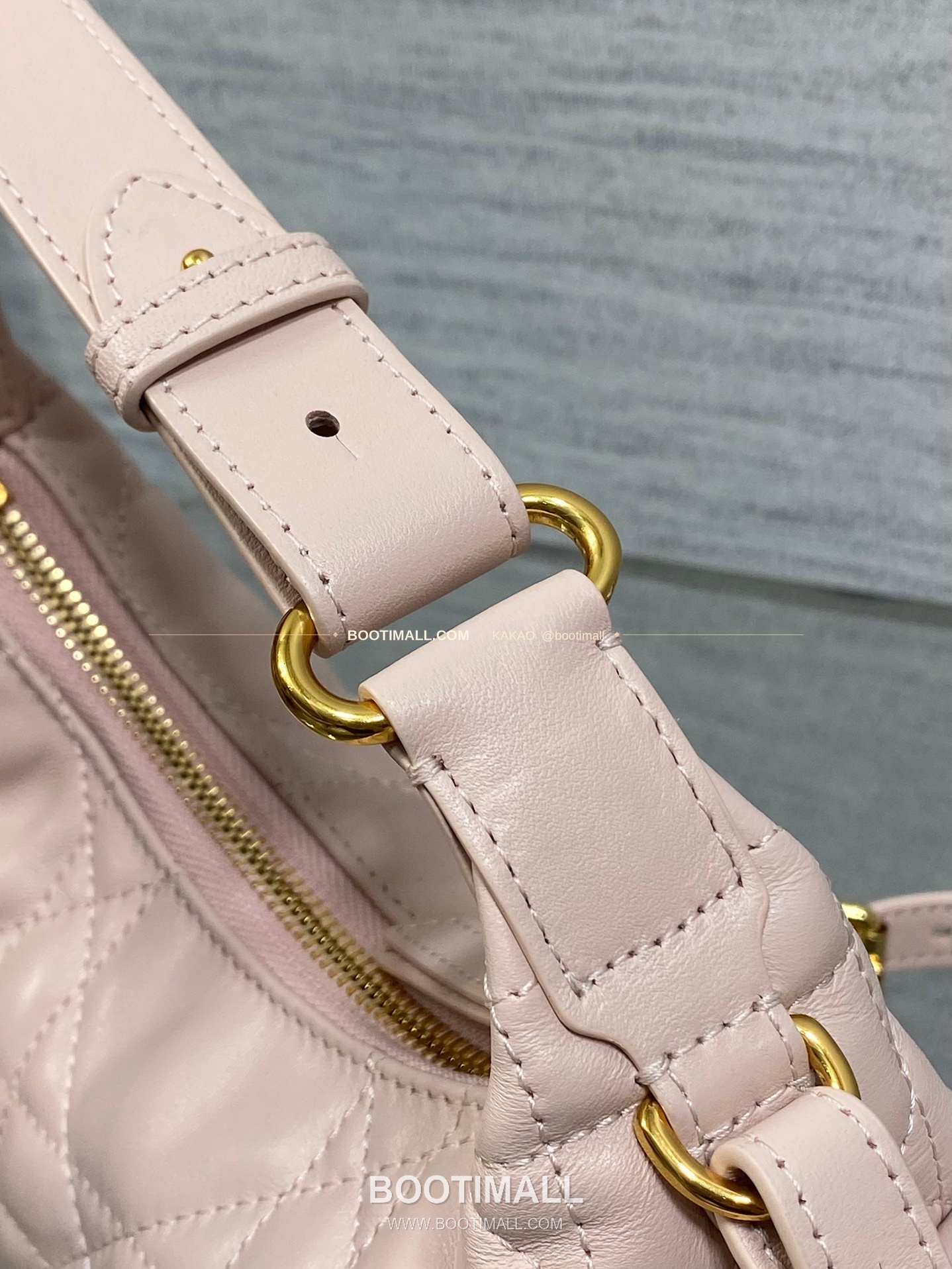 디올 디드림 카프스킨 까나쥬 미니 호보 숄더백 Dior D-Dream Calfskin Cannage Mini Hobo Shoulder Bag 5871 18cm 5