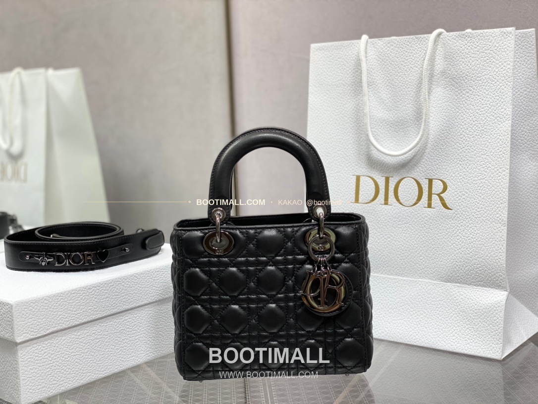 디올 레이디 디올 램스킨 까나쥬 건메탈 D.I.O.R 참 토트 숄더백 Dior Lady Dior Lambskin Cannage Gunmetal D.I.O.R Charm Tote Shoulder Bag 6604 20cm 1