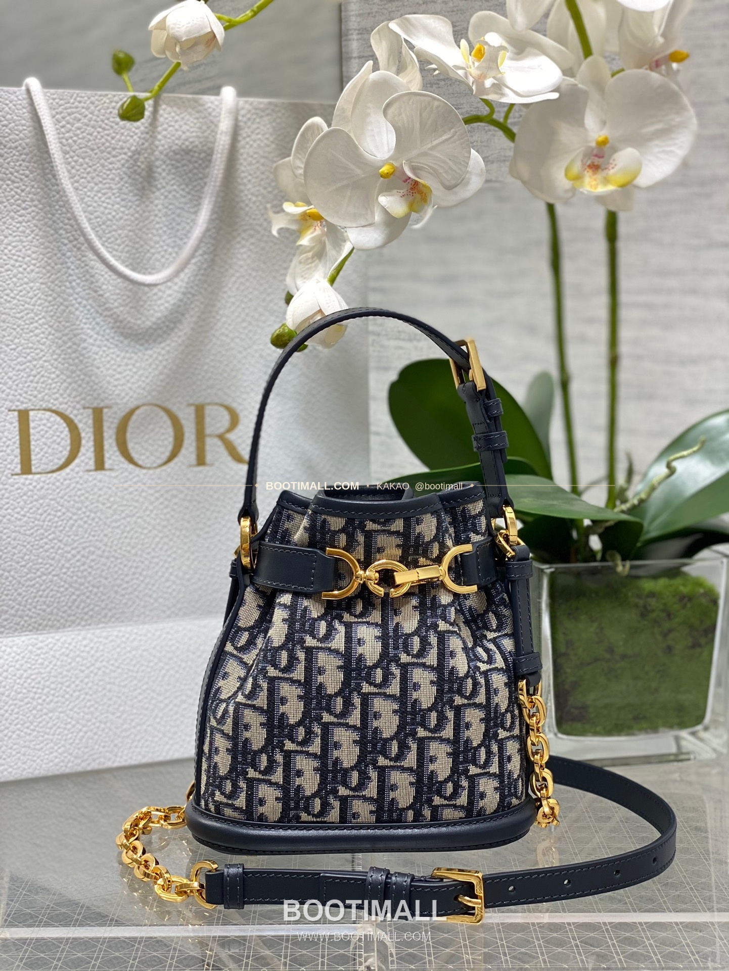 디올 세스트 오블리크 캔버스 버킷 체인 숄더백 Dior C'est Oblique Canvas Bucket Chain Shoulder Bag 9279 17cm 1