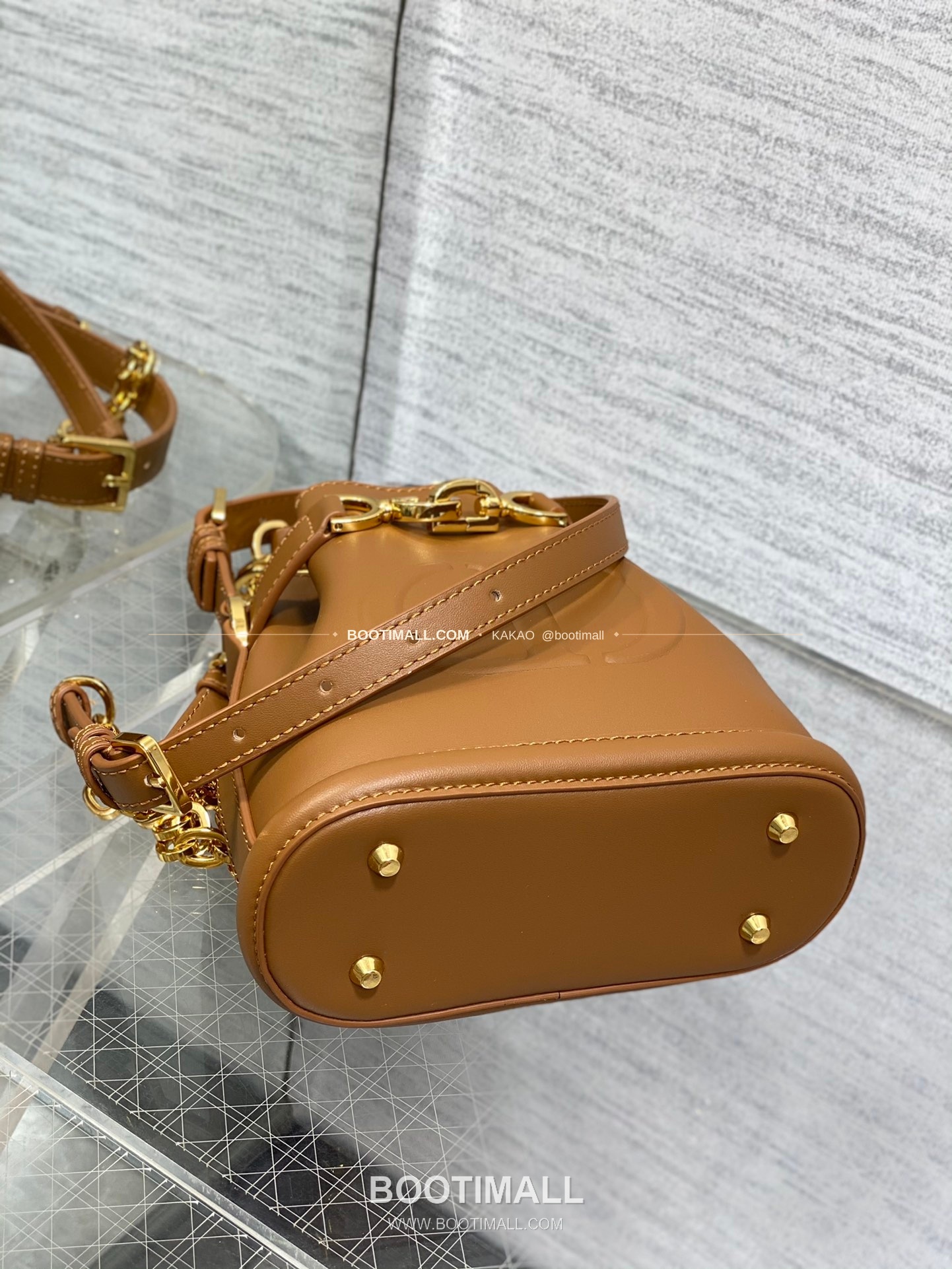 디올 세스트 버킷 체인 숄더백 Dior C'est Bucket Chain Shoulder Bag 9279 17cm 8