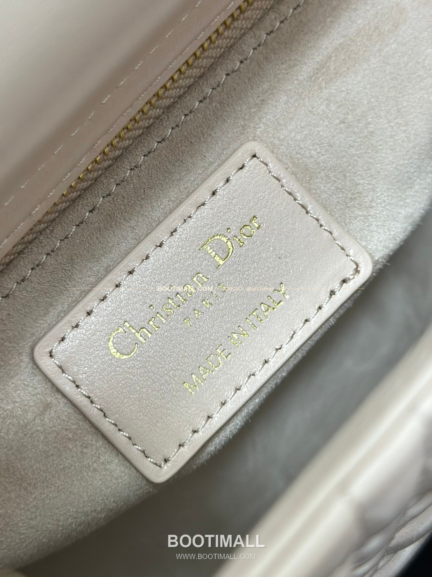 디올 레이디 디올 마이 램스킨 까나쥬 다이아 버클 D.I.O.R 참 토트 숄더백 Dior Lady Dior My Lambskin Cannage Diamond Buckle D.I.O.R Charm Tote Shoulder Bag M0538 20cm 9