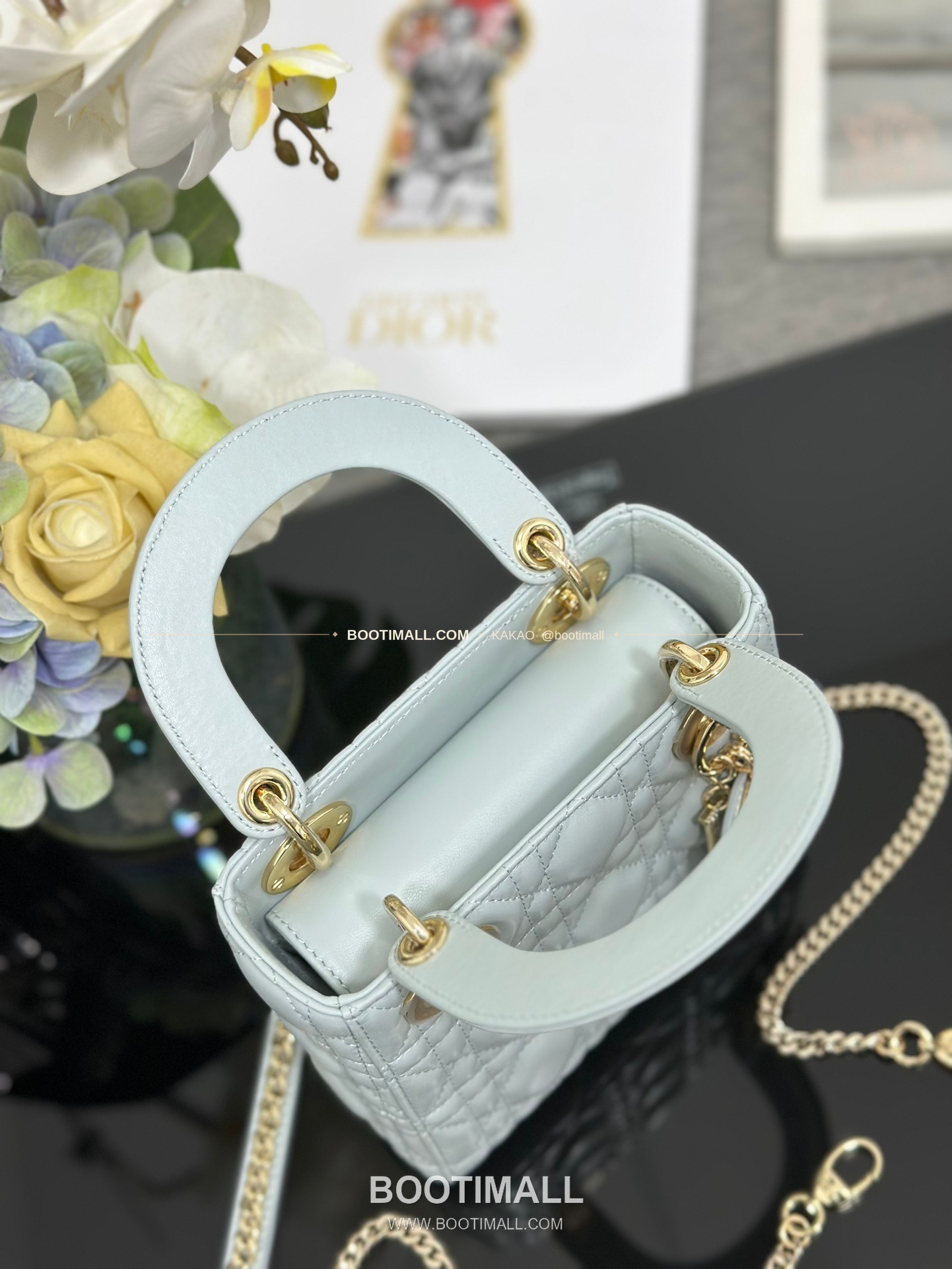 디올 레이디 디올 램스킨 까나쥬 다이아 버클 D.I.O.R 참 미니 체인 숄더백 Dior Lady Dior Lambskin Cannage Diamond Buckle D.I.O.R Charm Mini Chain Shoulder Bag M0505 17cm 7