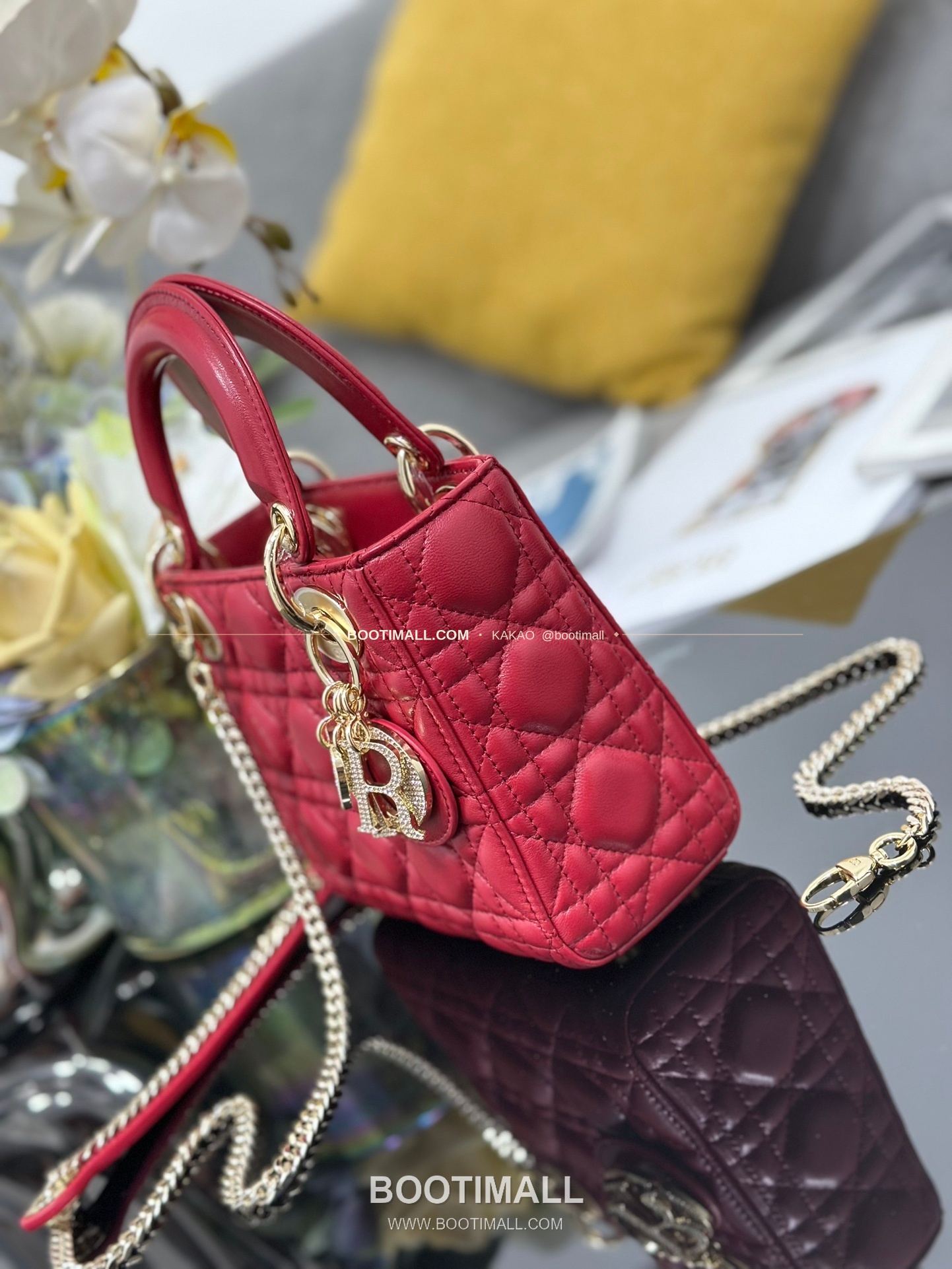 디올 레이디 디올 램스킨 까나쥬 다이아 버클 D.I.O.R 참 미니 체인 숄더백 Dior Lady Dior Lambskin Cannage Diamond Buckle D.I.O.R Charm Mini Chain Shoulder Bag M0505 17cm 3