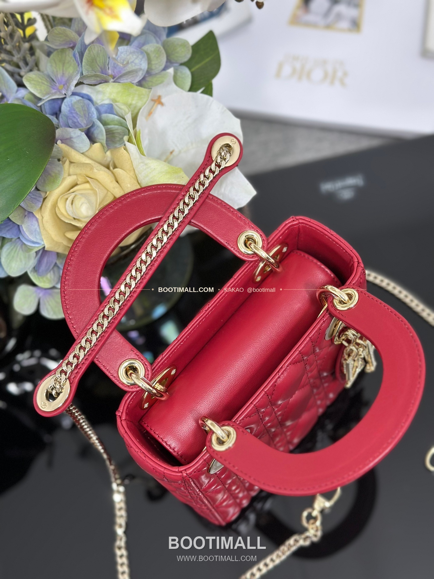 디올 레이디 디올 램스킨 까나쥬 다이아 버클 D.I.O.R 참 미니 체인 숄더백 Dior Lady Dior Lambskin Cannage Diamond Buckle D.I.O.R Charm Mini Chain Shoulder Bag M0505 17cm 7