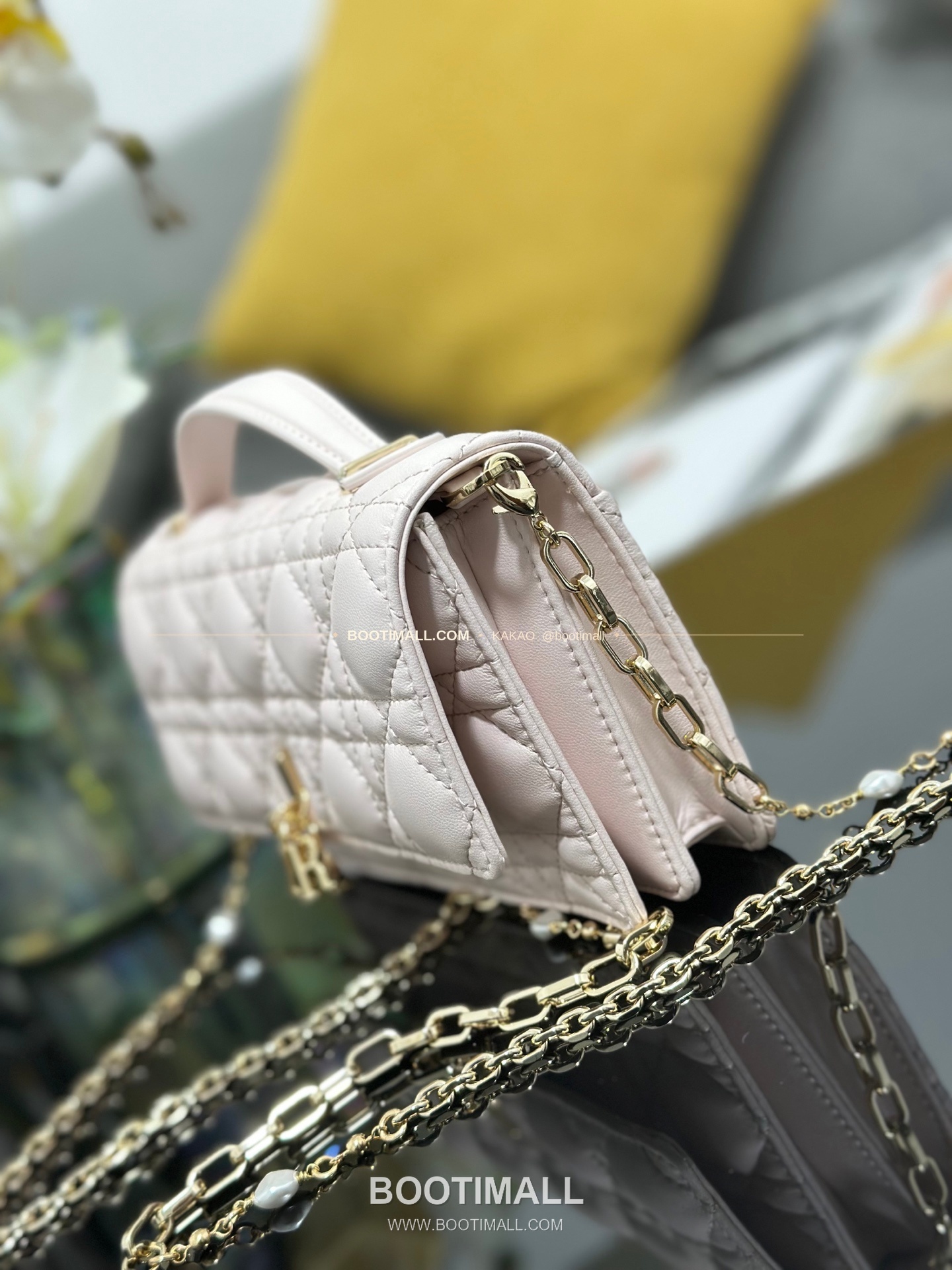디올 미스 디올 램스킨 D.I.O.R 참 체인 숄더백 Dior Miss Dior Lambskin D.I.O.R Charm Chain Shoulder Bag M0997 21cm 3