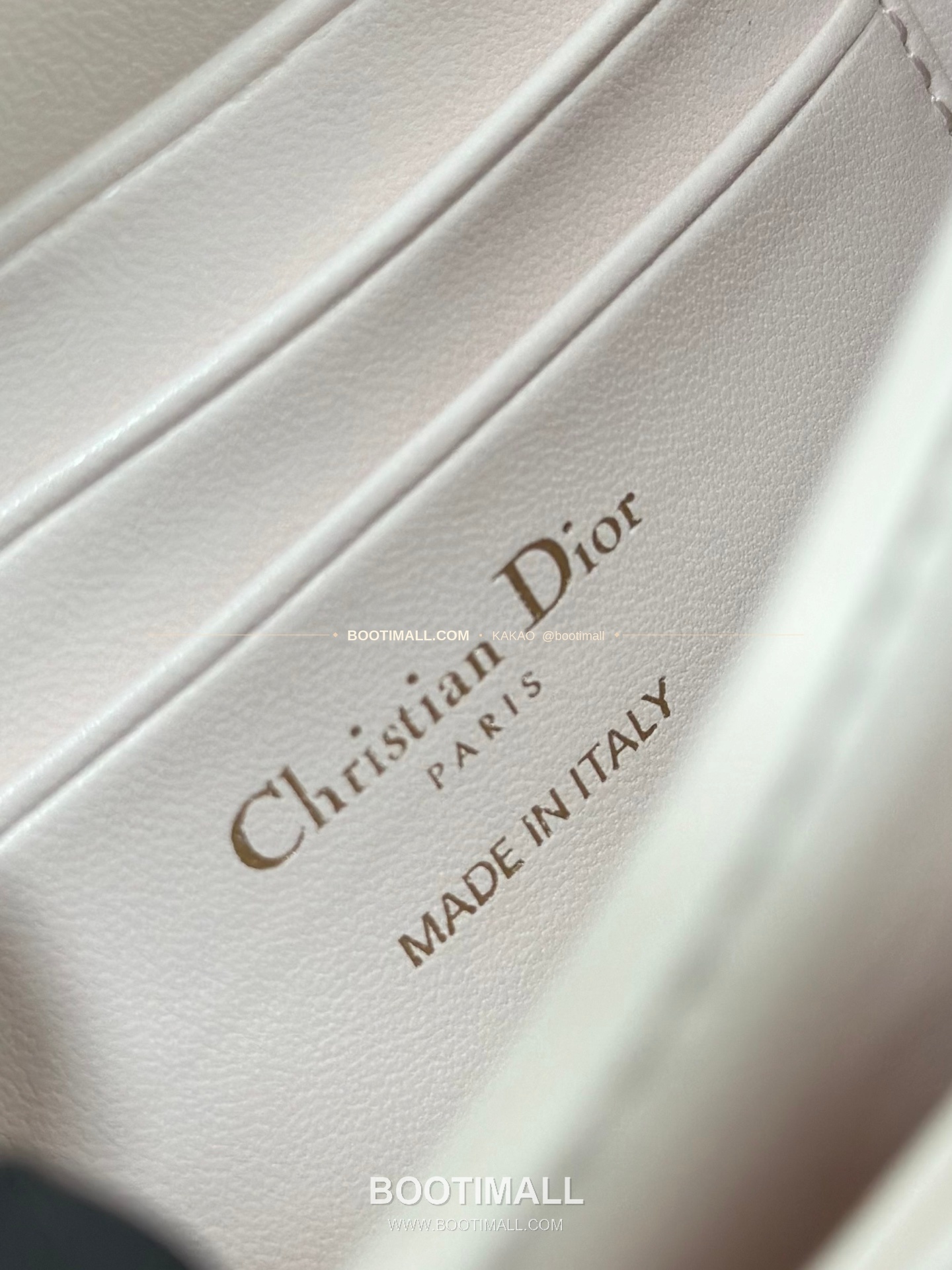 디올 미스 디올 램스킨 D.I.O.R 참 체인 숄더백 Dior Miss Dior Lambskin D.I.O.R Charm Chain Shoulder Bag M0997 21cm 9