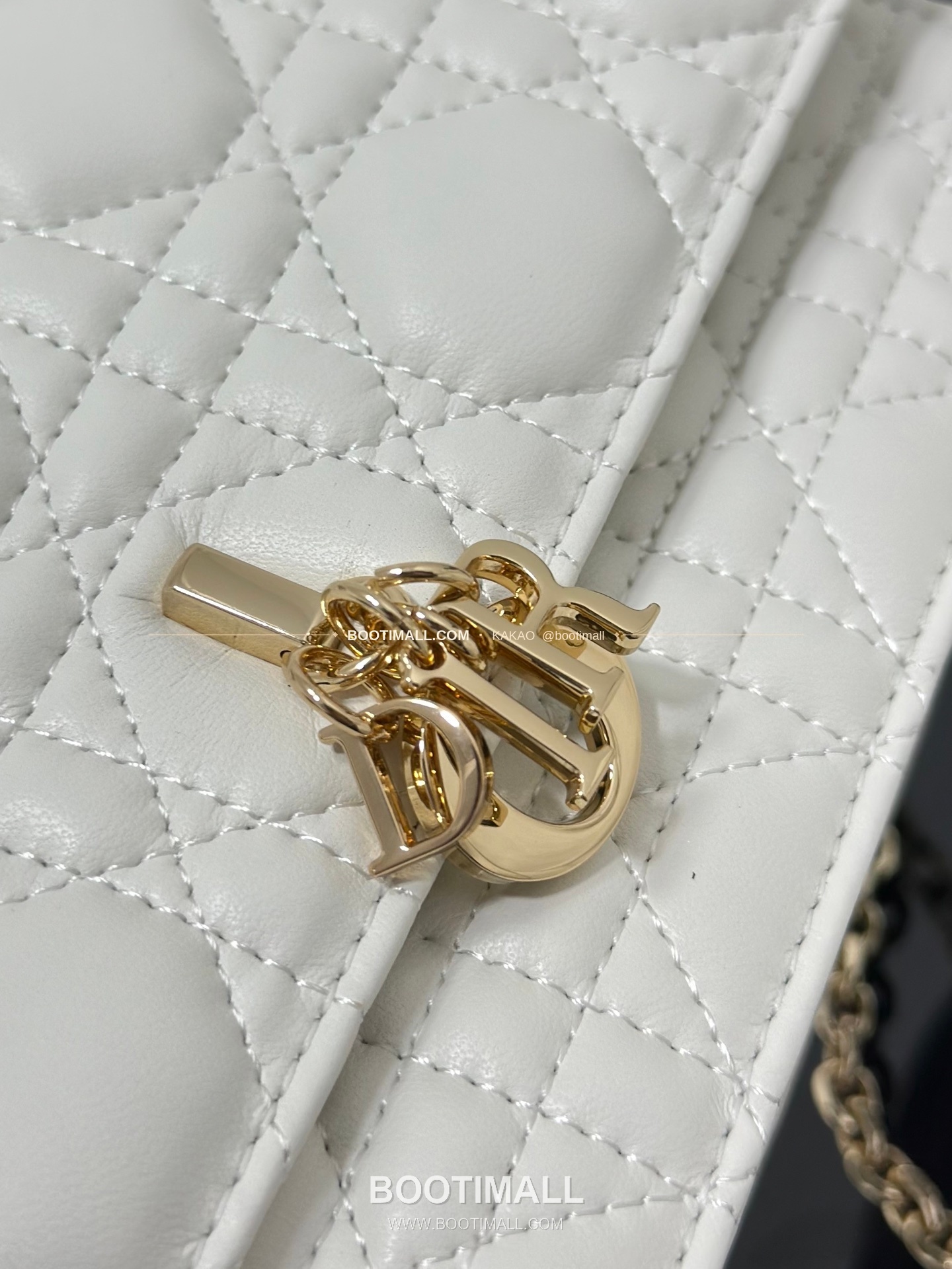 디올 미스 디올 램스킨 D.I.O.R 참 체인 숄더백 Dior Miss Dior Lambskin D.I.O.R Charm Chain Shoulder Bag M0997 21cm 6