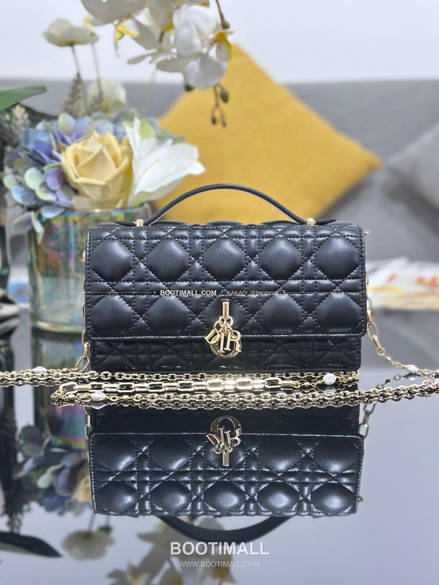 디올 미스 디올 램스킨 D.I.O.R 참 체인 숄더백 Dior Miss Dior Lambskin D.I.O.R Charm Chain Shoulder Bag M0997 21cm 1