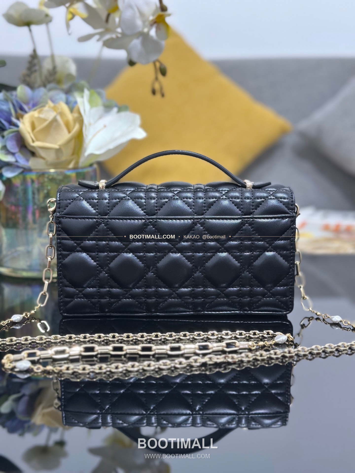 디올 미스 디올 램스킨 D.I.O.R 참 체인 숄더백 Dior Miss Dior Lambskin D.I.O.R Charm Chain Shoulder Bag M0997 21cm 2