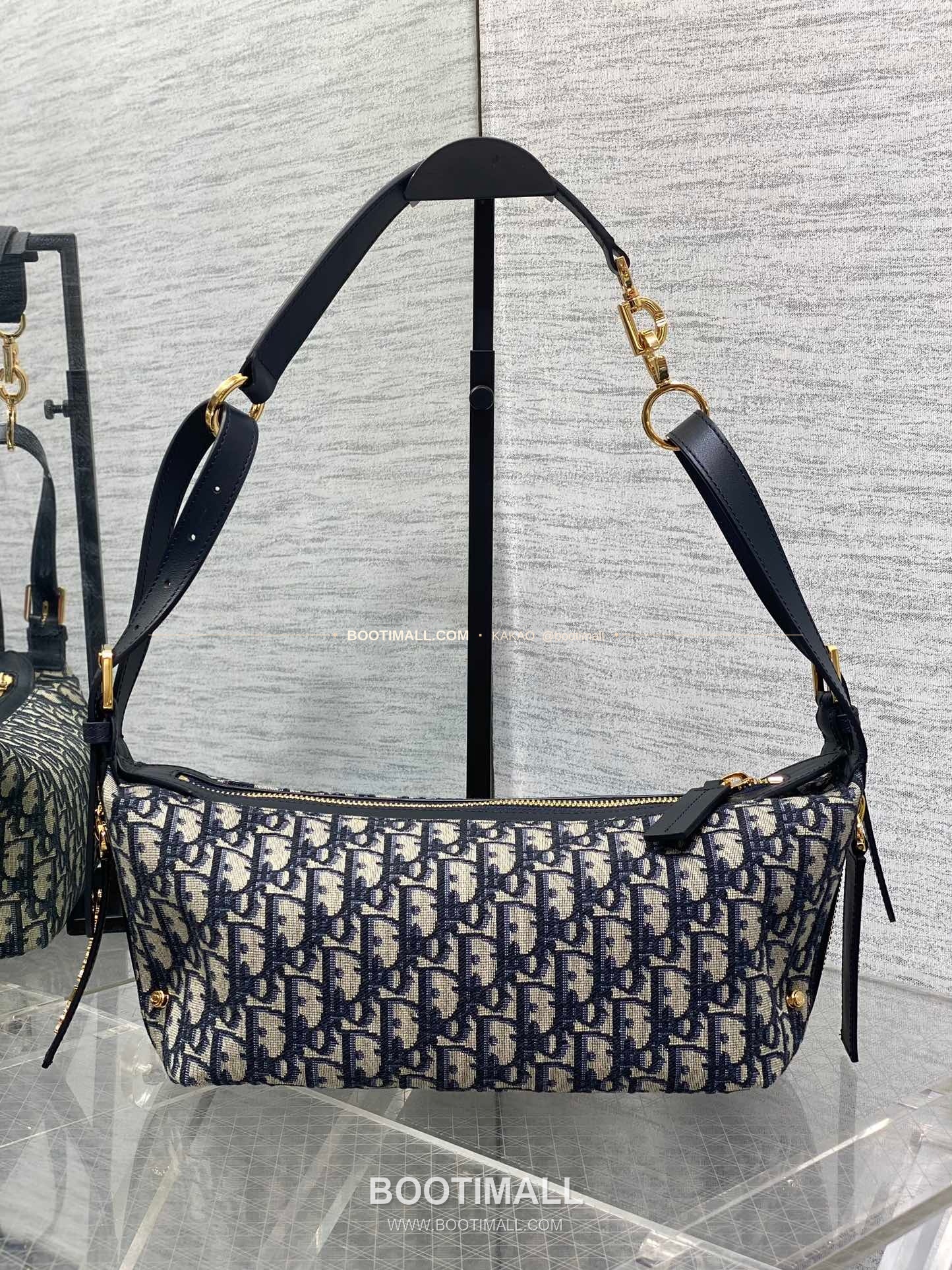 디올 저니 오블리크 캔버스 호보 숄더백 Dior Journey Oblique Canvas Hobo Shoulder Bag 5865 25cm 14