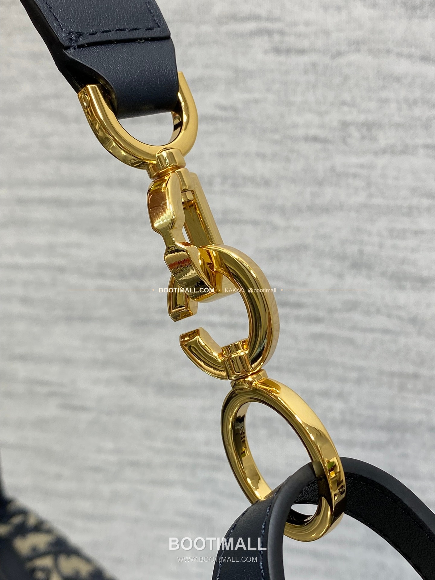 디올 저니 오블리크 캔버스 호보 숄더백 Dior Journey Oblique Canvas Hobo Shoulder Bag 5865 25cm 15