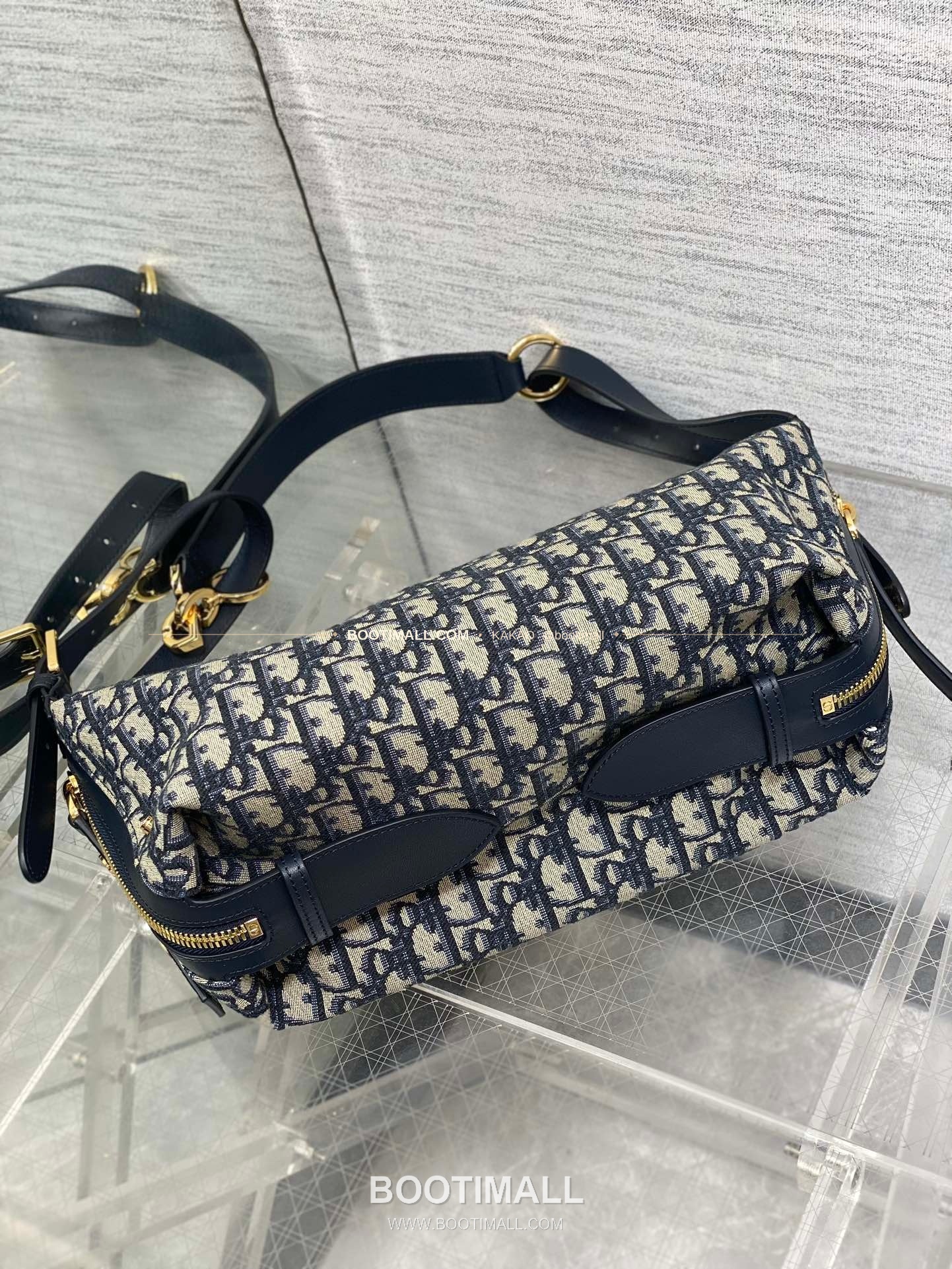 디올 저니 오블리크 캔버스 호보 숄더백 Dior Journey Oblique Canvas Hobo Shoulder Bag 5865 25cm 17