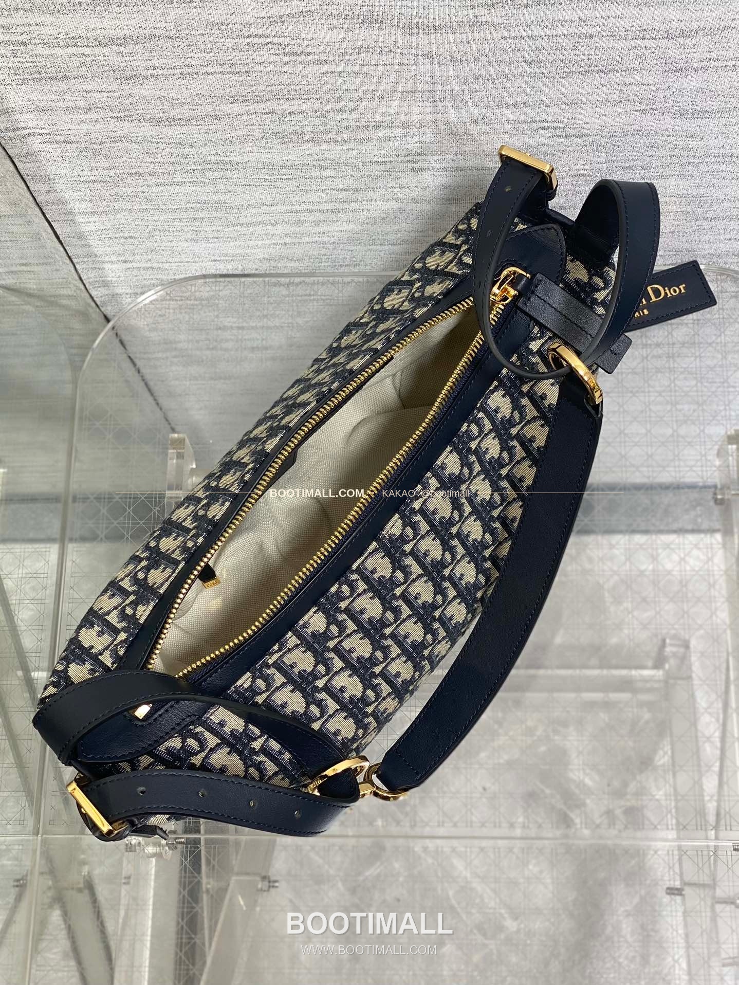 디올 저니 오블리크 캔버스 호보 숄더백 Dior Journey Oblique Canvas Hobo Shoulder Bag 5865 25cm 18