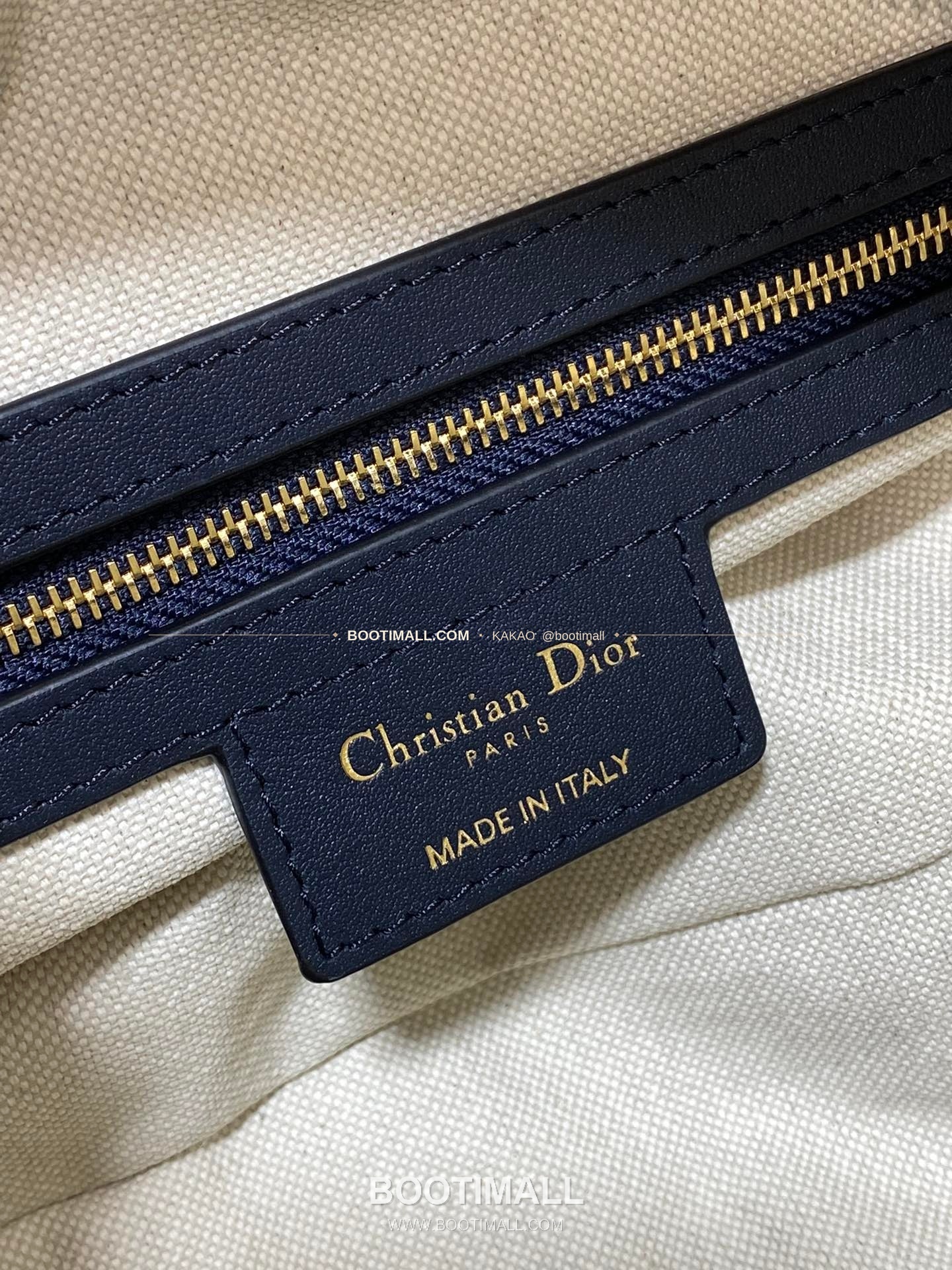 디올 저니 오블리크 캔버스 호보 숄더백 Dior Journey Oblique Canvas Hobo Shoulder Bag 5865 25cm 19