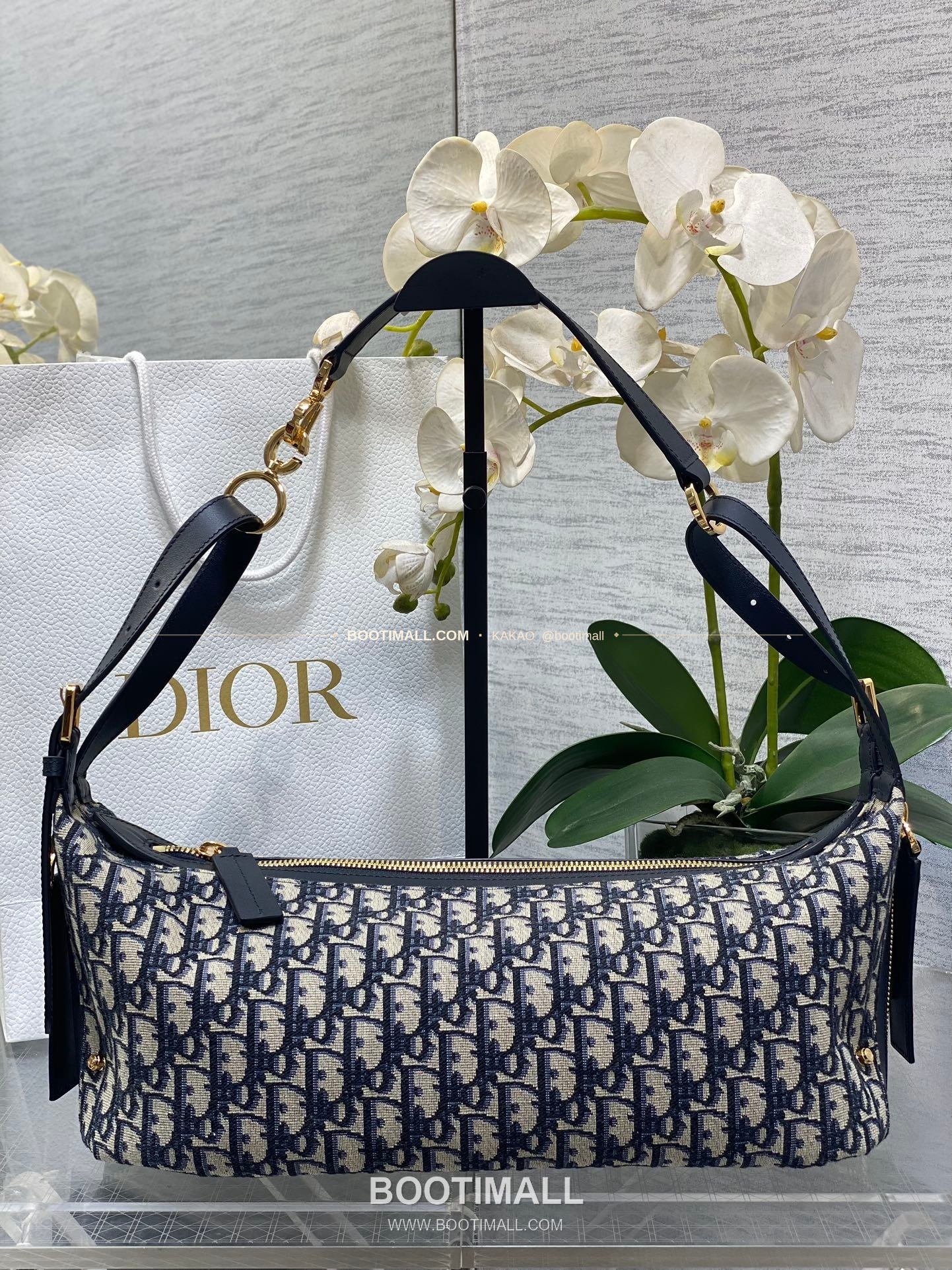 디올 저니 오블리크 캔버스 호보 숄더백 Dior Journey Oblique Canvas Hobo Shoulder Bag 5866 33cm 4