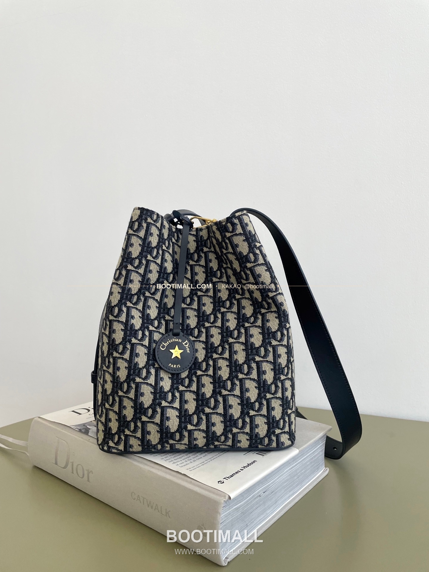 디올 스타 오블리크 캔버스 버킷 숄더백 Dior Star Oblique Canvas Bucket Shoulder Bag 2879 24cm 17