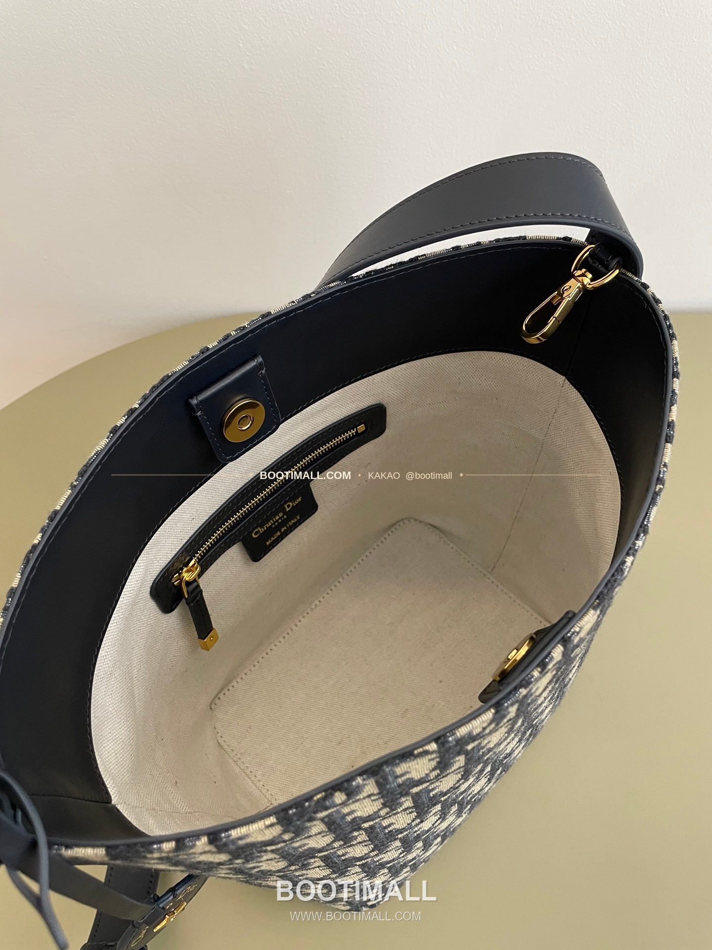 디올 스타 오블리크 캔버스 버킷 숄더백 Dior Star Oblique Canvas Bucket Shoulder Bag 2879 24cm 23