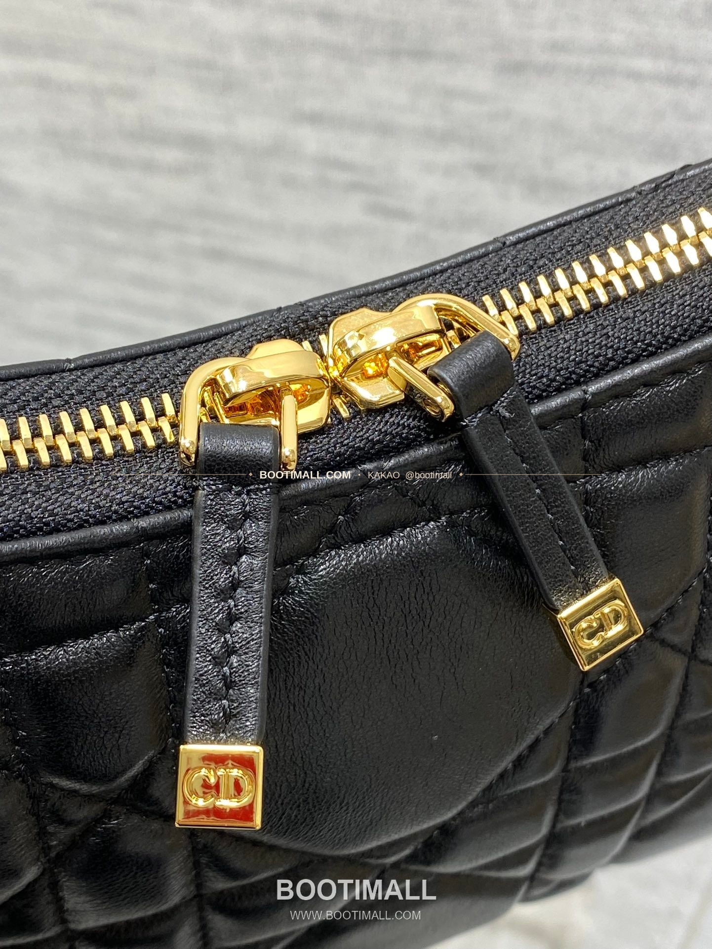 디올 미스 디올 램스킨 까나쥬 호보 숄더백 Dior Miss Dior Lambskin Cannage Hobo Shoulder Bag 5268 19cm 4