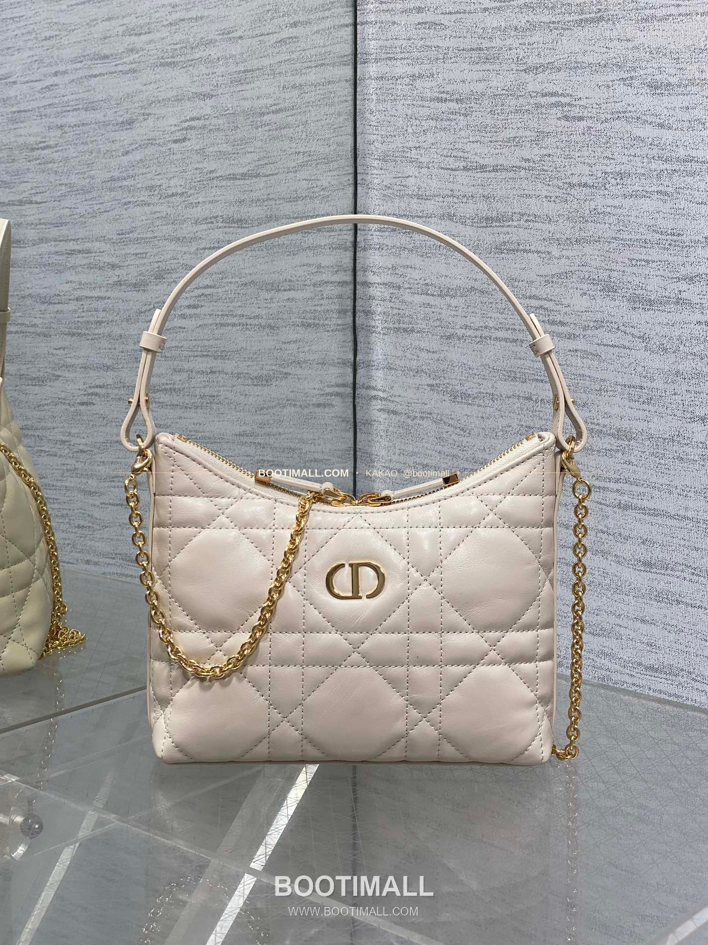 디올 미스 디올 램스킨 까나쥬 호보 숄더백 Dior Miss Dior Lambskin Cannage Hobo Shoulder Bag 5268 19cm 1