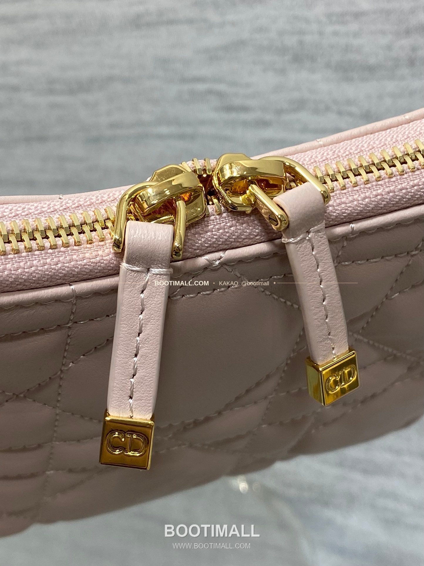 디올 미스 디올 램스킨 까나쥬 호보 숄더백 Dior Miss Dior Lambskin Cannage Hobo Shoulder Bag 5268 19cm 4