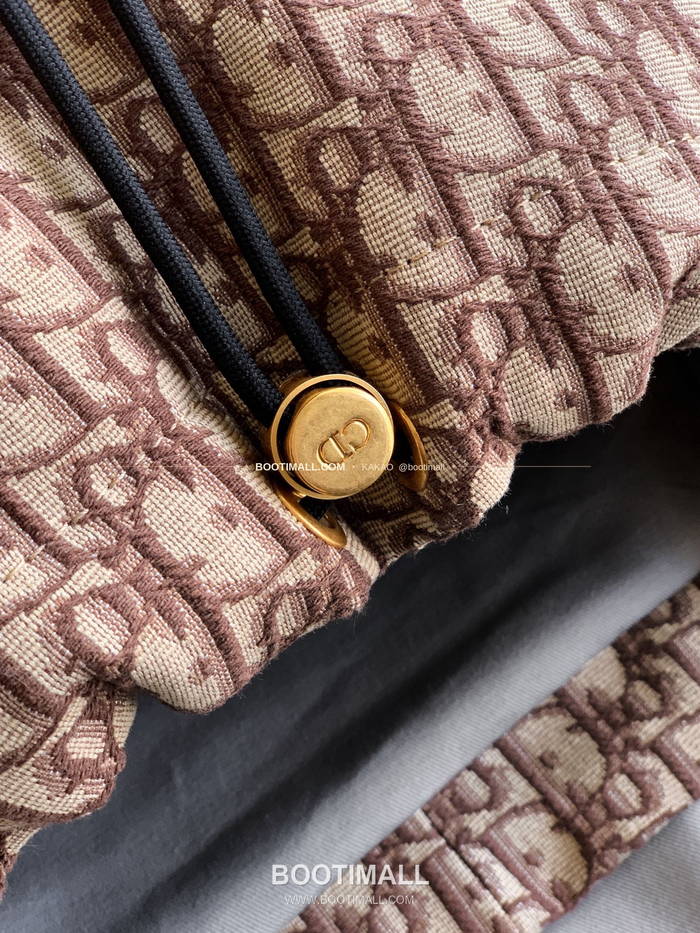 디올 제트 오블리크 캔버스 백팩 Dior Jett Oblique Canvas Backpack 1DBBA259YUS 42cm 9