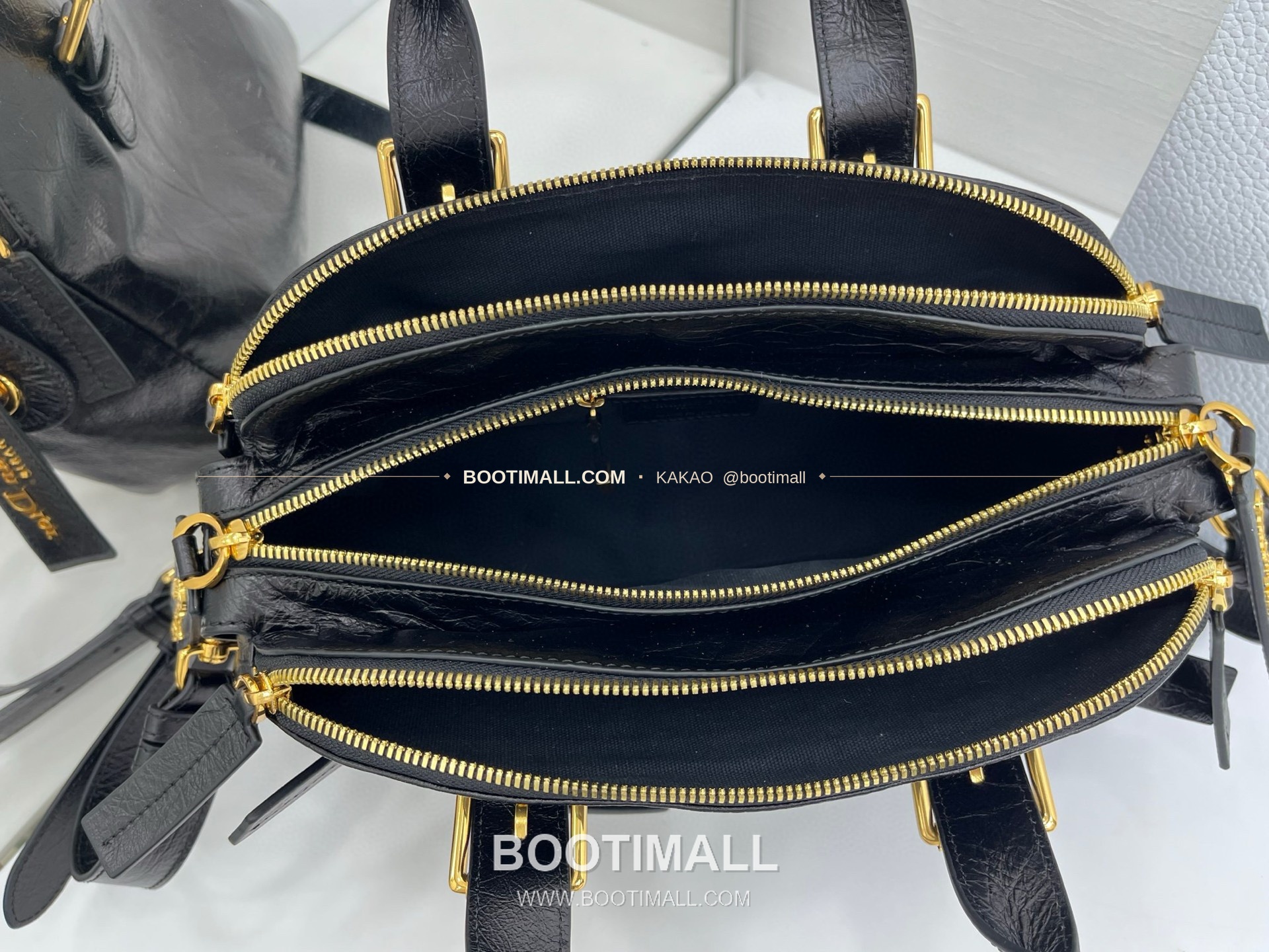 디올 그랑 투어 카프스킨 주름 보스턴 숄더백 Dior Grand Tour Calfskin Pleated Boston Shoulder Bag 28cm 8