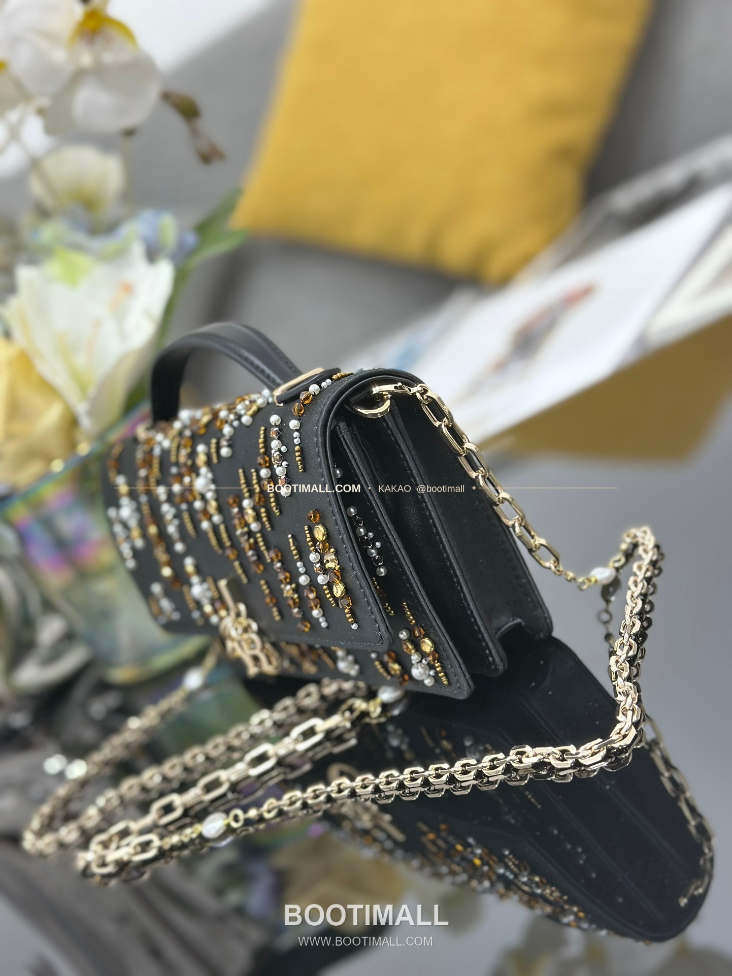 디올 미스 디올 새틴 까나쥬 핑크 크리스탈 자수 D.I.O.R 참 체인 숄더백 Dior Miss Dior Satin Cannage Pink Crystal Embroidered D.I.O.R Charm Chain Shoulder Bag M0997 21cm 3