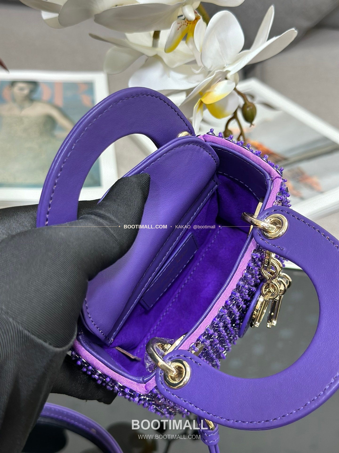 디올 레이디 디올 새틴 그라데이션 크리스탈 자수 D.I.O.R 참 초미니 체인 숄더백 Dior Lady Dior Satin Gradient Crystal Embroidered D.I.O.R Charm Micro Chain Shoulder Bag S0856 12cm 8