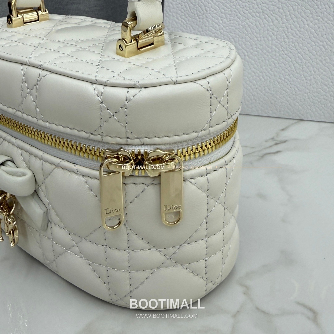 디올 미니 까나쥬 램스킨 보우 탑핸들 크로스백 Dior Mini Cannage Lambskin Bow Top Handle Crossbody Bag S2603 17cm 6