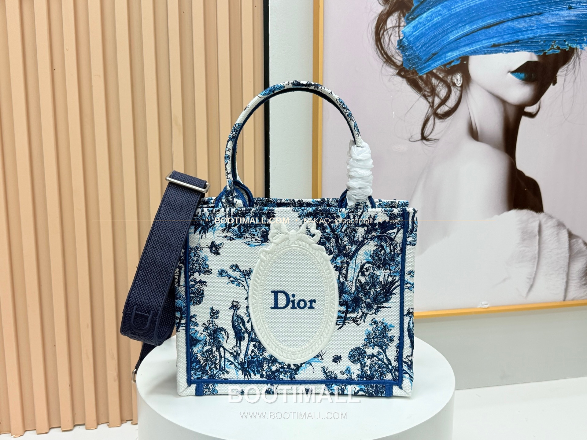 디올 JWA 캔버스 북토트 스몰 토트백 Dior JWA Canvas Book Tote Small Tote Bag 8835 26cm 1