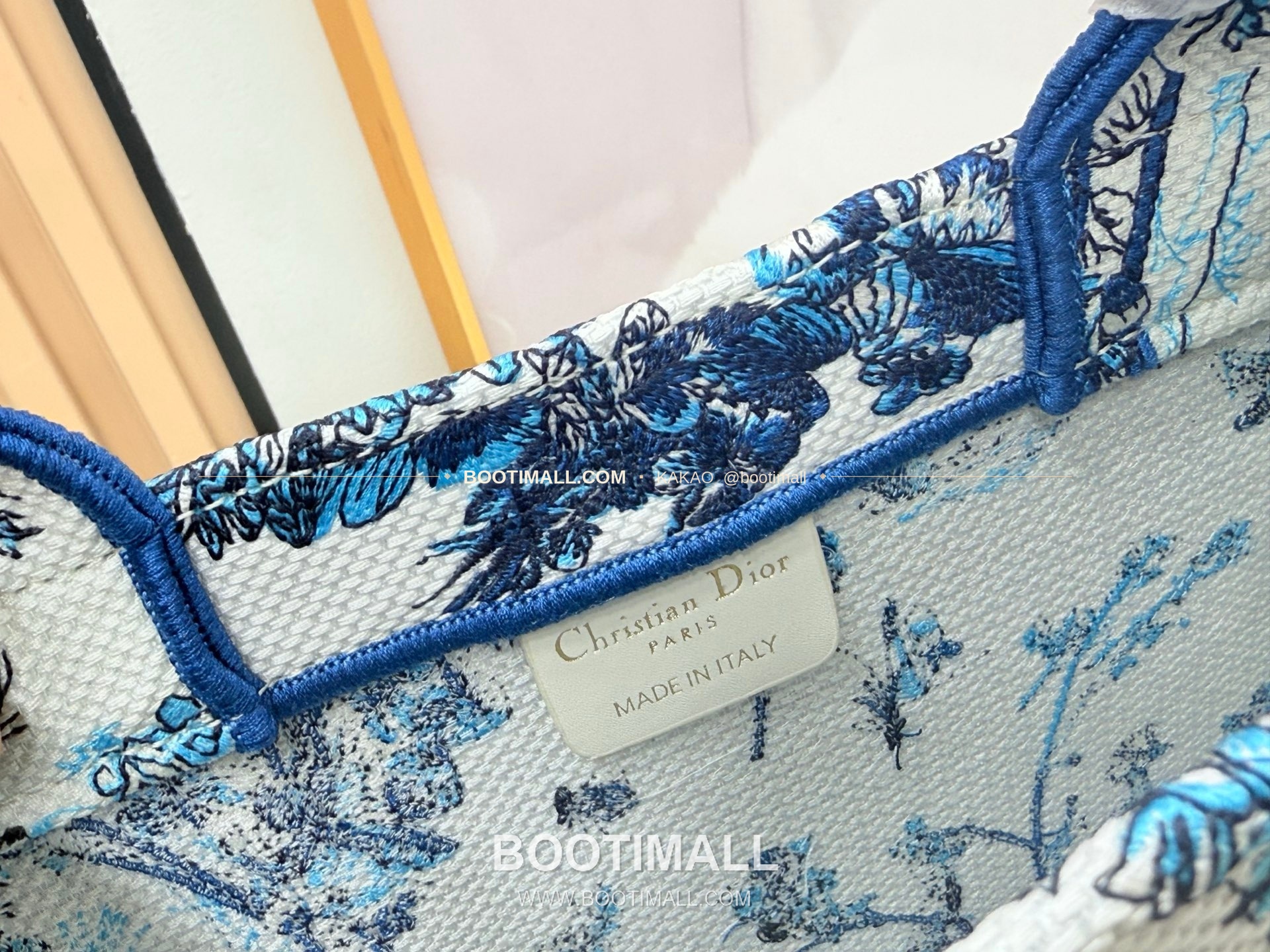 디올 JWA 캔버스 북토트 스몰 토트백 Dior JWA Canvas Book Tote Small Tote Bag 8835 26cm 5