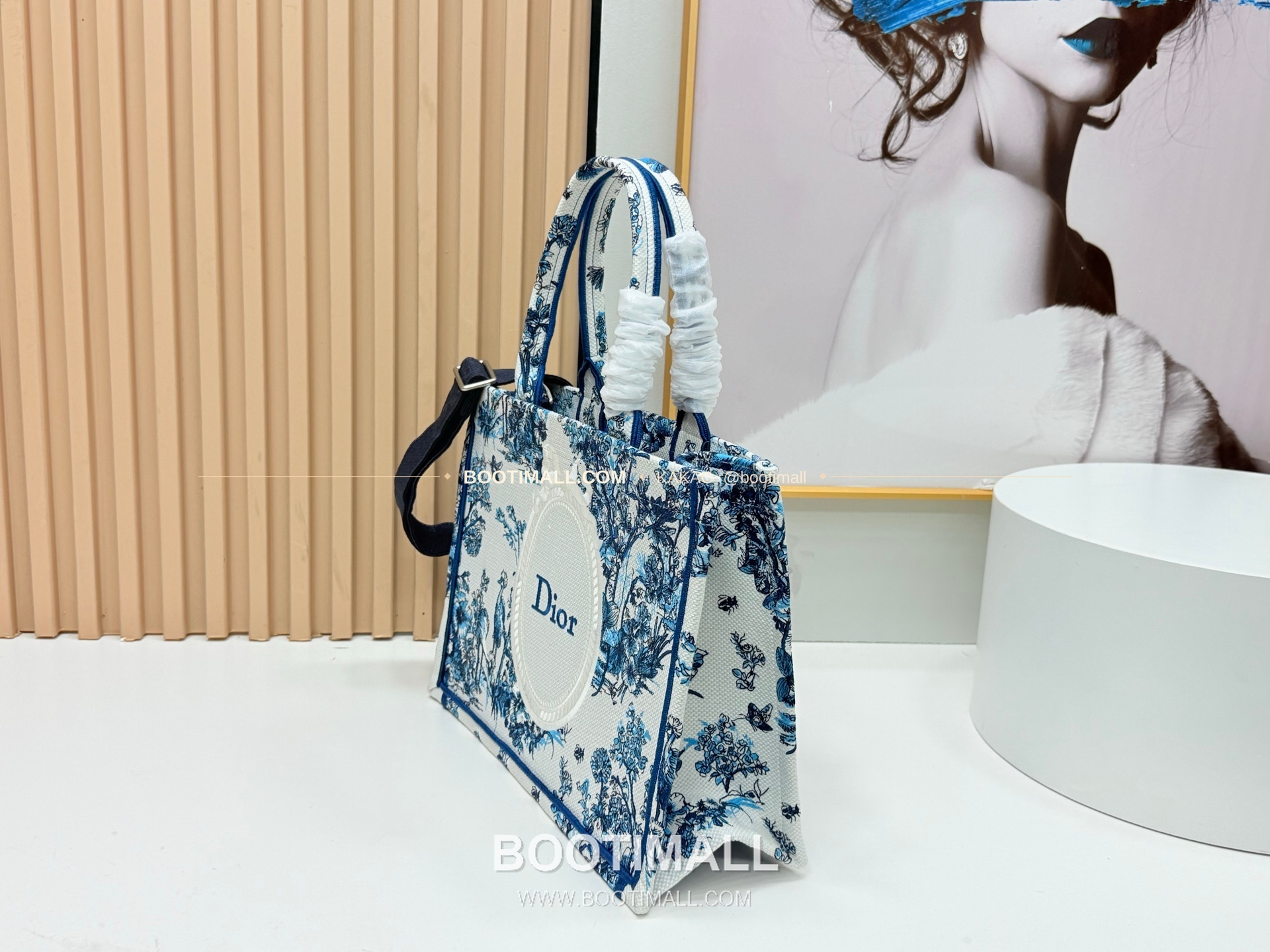 디올 JWA 캔버스 북토트 미디엄 토트백 Dior JWA Canvas Book Tote Medium Tote Bag 8834 36cm 3