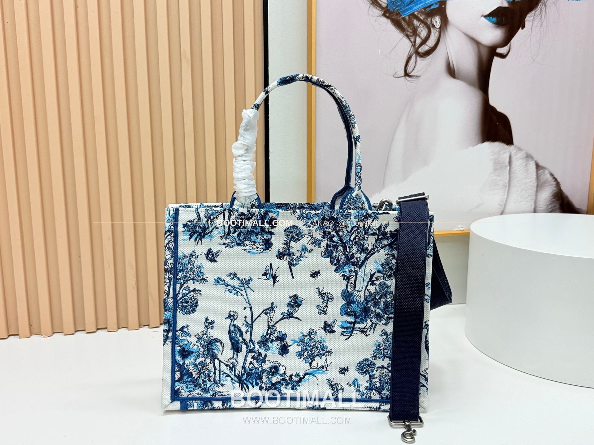 디올 JWA 캔버스 북토트 미디엄 토트백 Dior JWA Canvas Book Tote Medium Tote Bag 8834 36cm 4