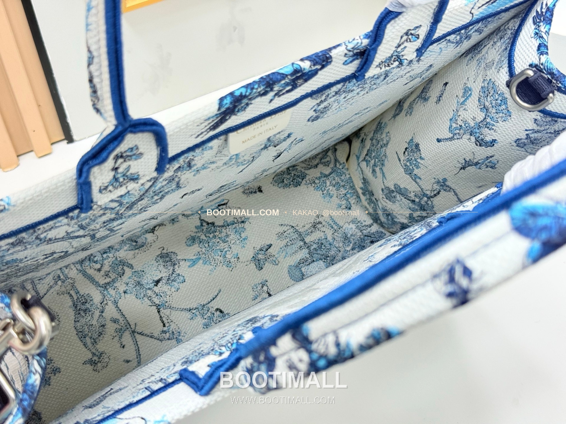 디올 JWA 캔버스 북토트 라지 토트백 Dior JWA Canvas Book Tote Large Tote Bag 8833 41cm 9