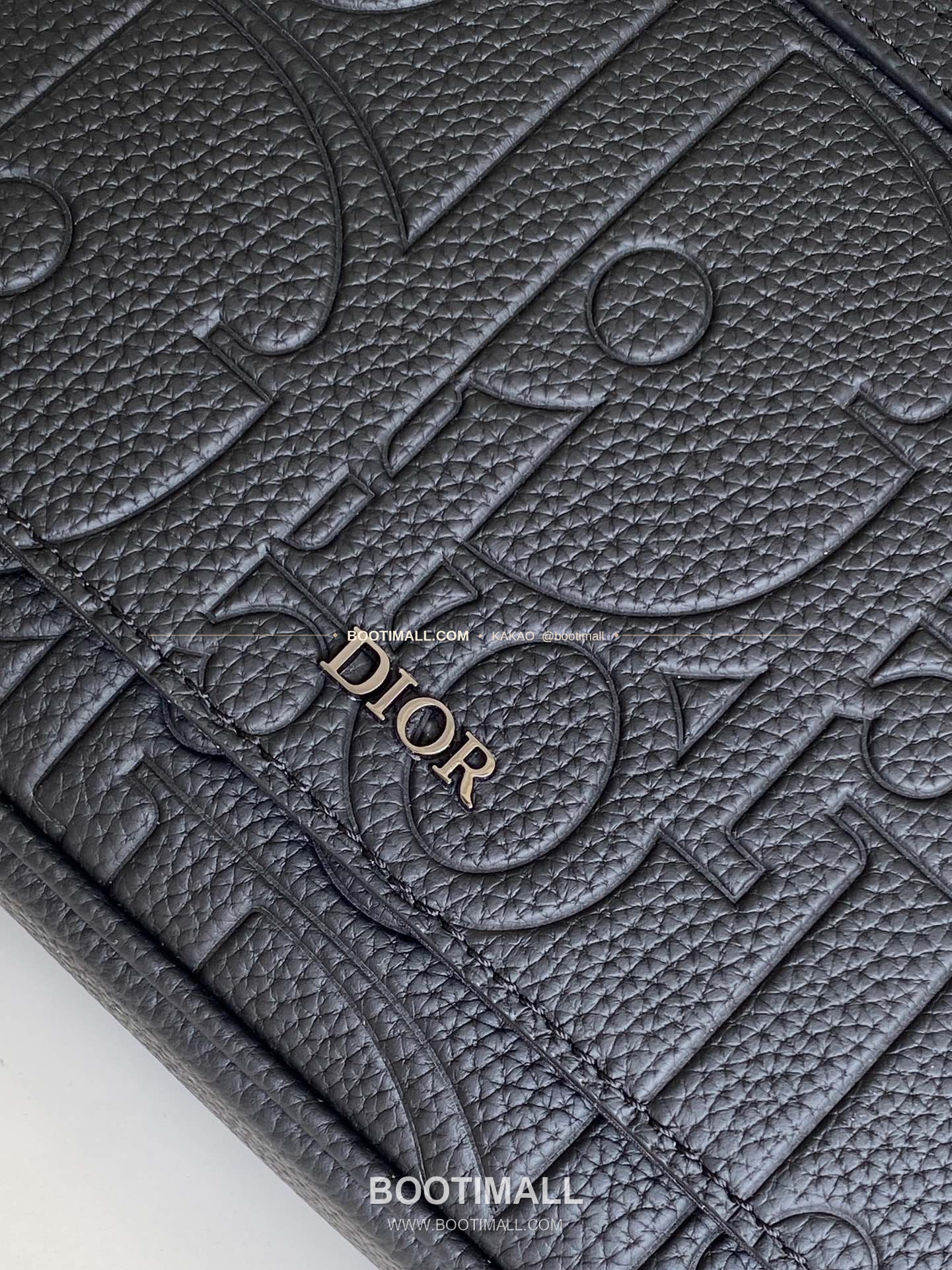 디올 그래비티 엠보스 레더 플랩 베이지 메신저백 Dior Gravity Embossed Leather Flap Beige Messenger Bag 1ESPO329LLG_H00N 21cm 5