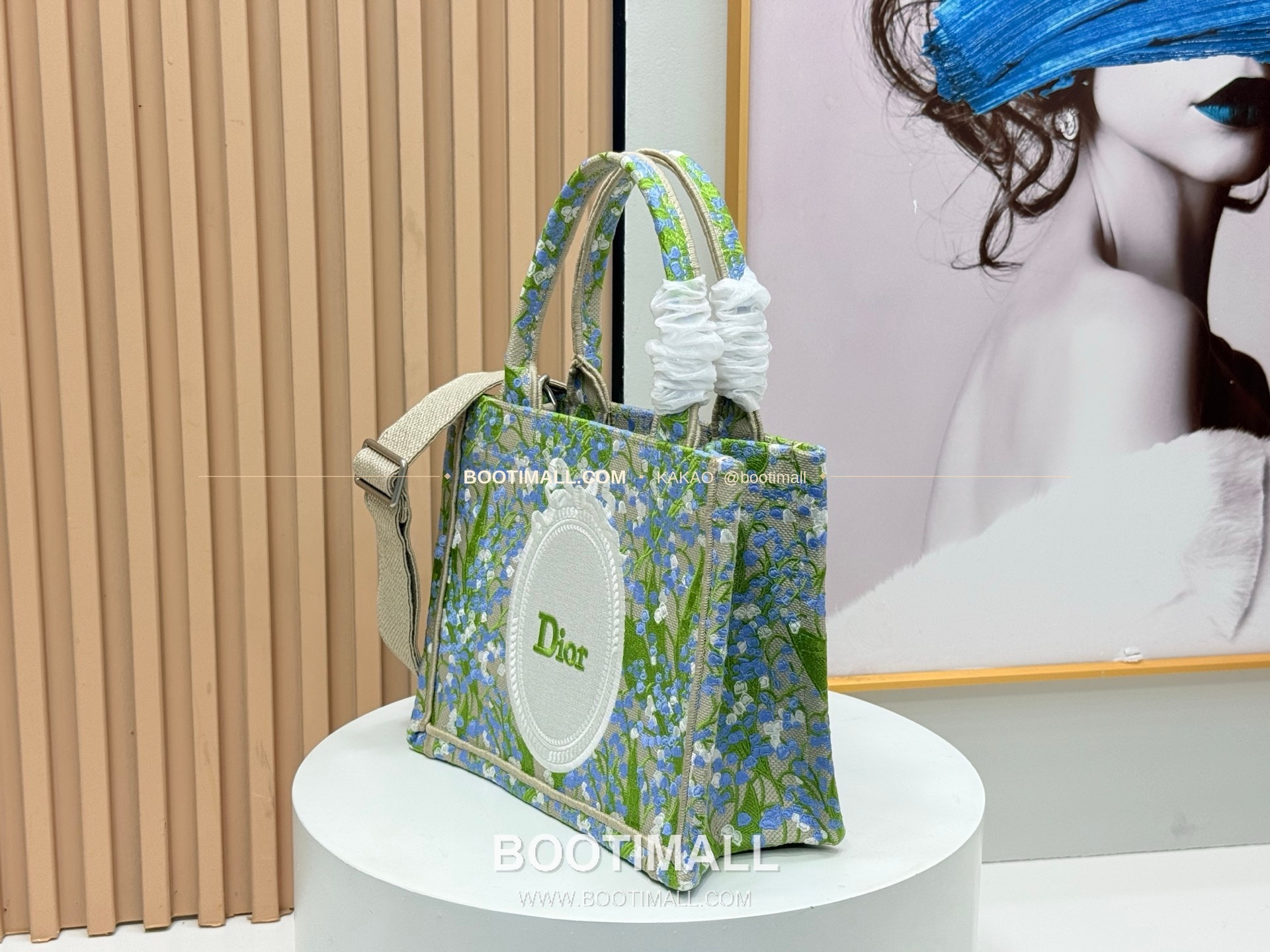 디올 JWA 캔버스 북토트 리프미러 스몰 토트백 Dior JWA Canvas Book Tote Leaf Mirror Small Tote Bag 8835 26cm 3